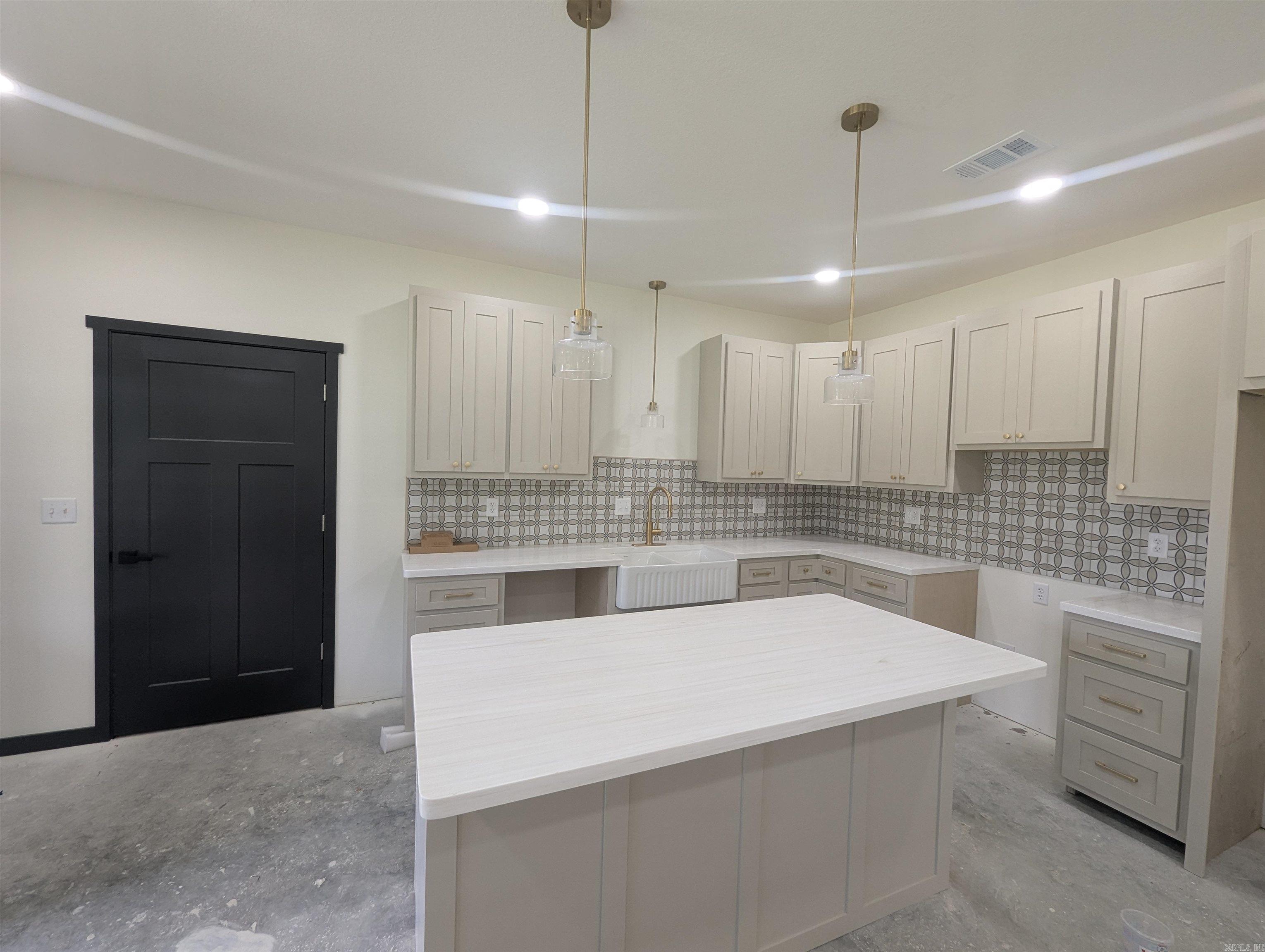 1108 S Dodd Street Rector, AR 72461