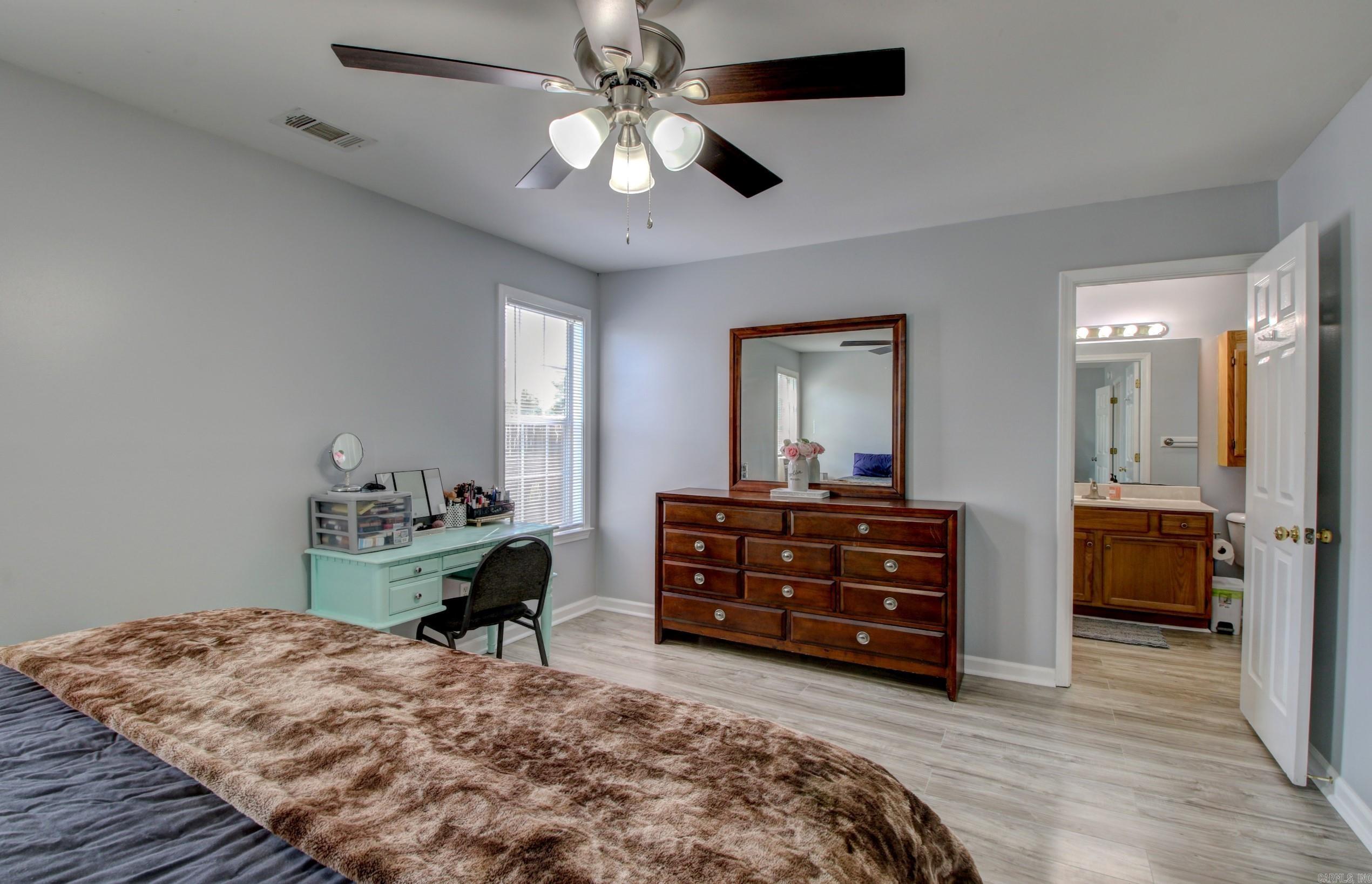 13  Applewood Cir  Cabot, AR