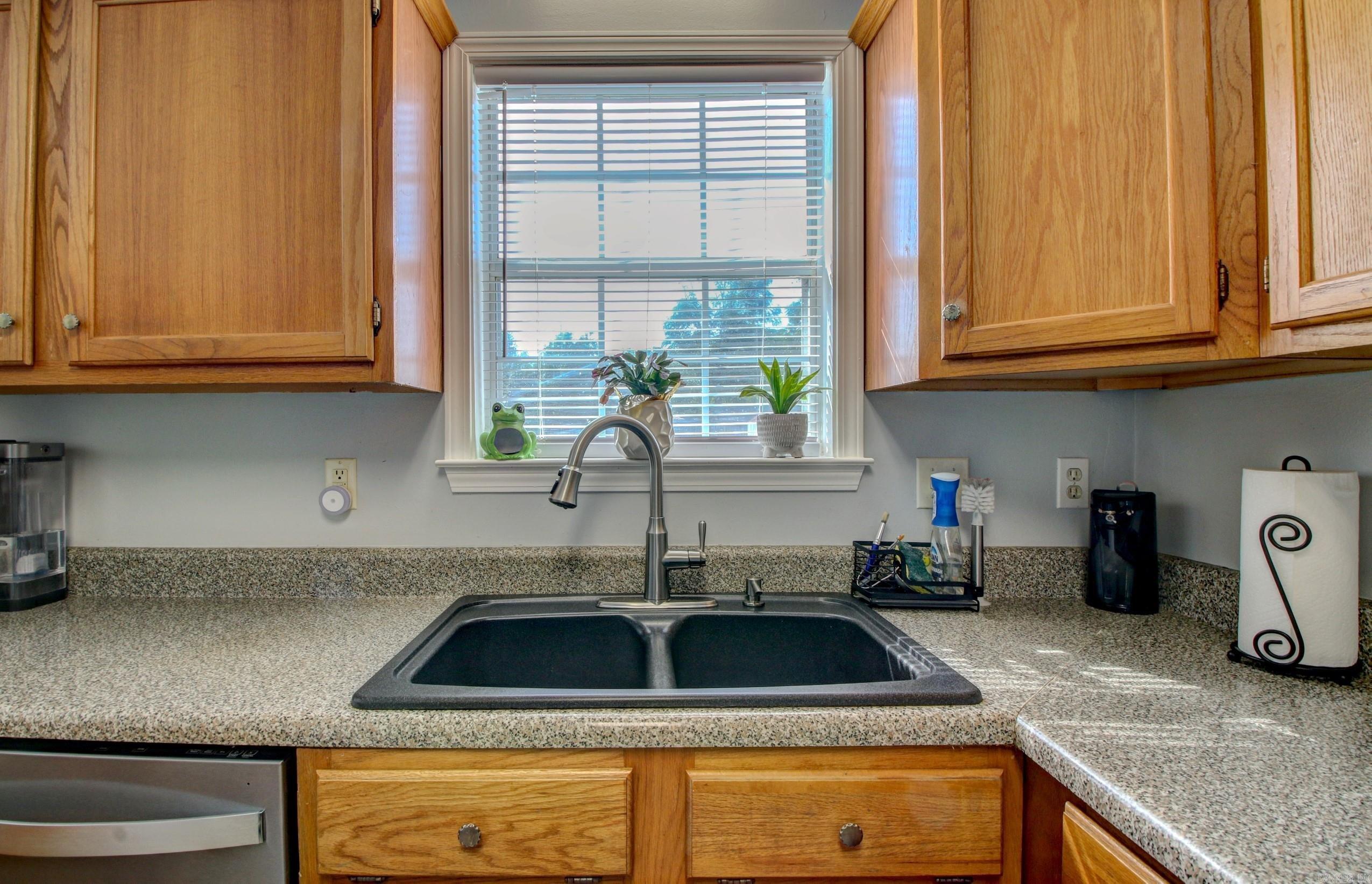 13  Applewood Cir  Cabot, AR