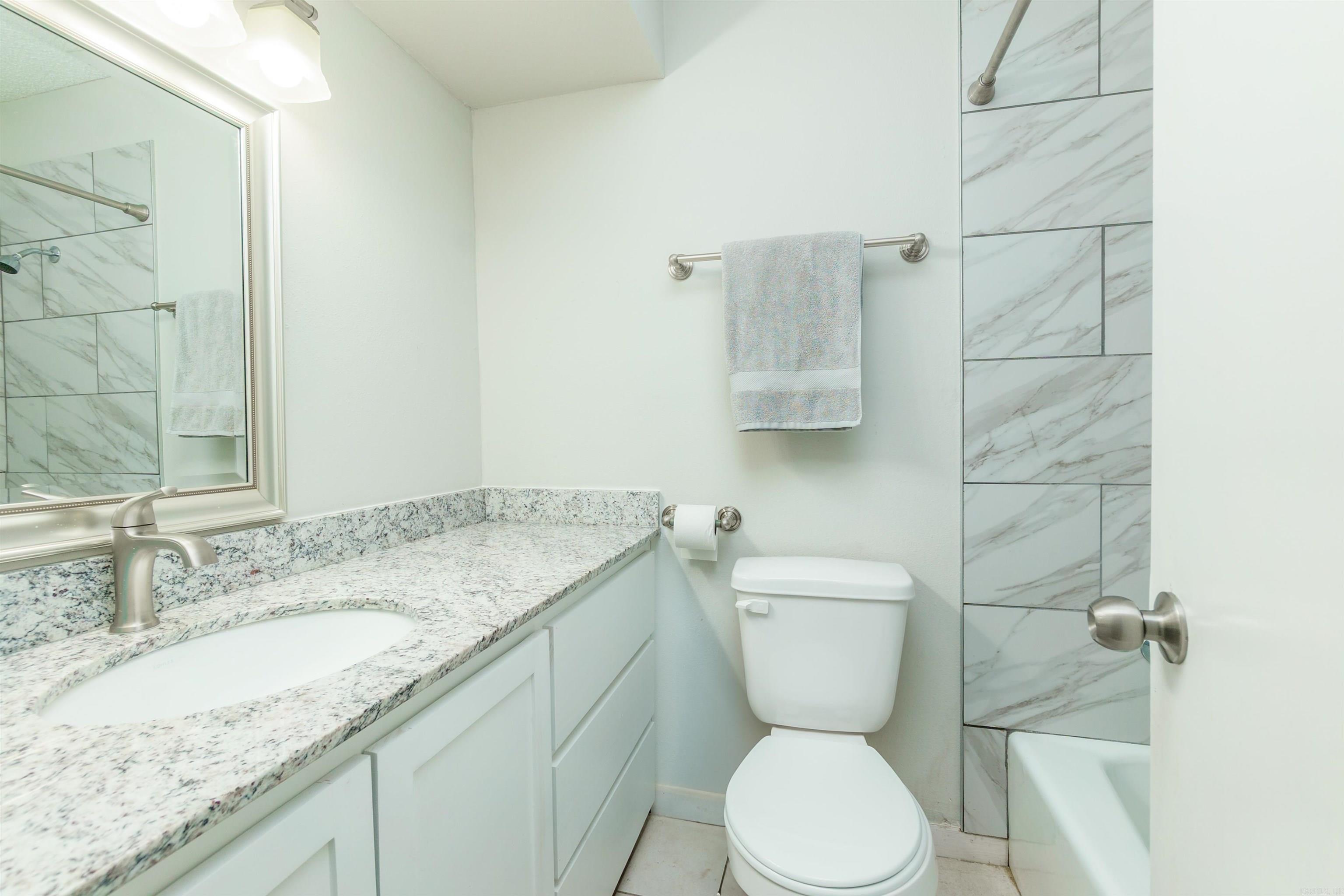34  Orantes  Hot Springs Village, AR