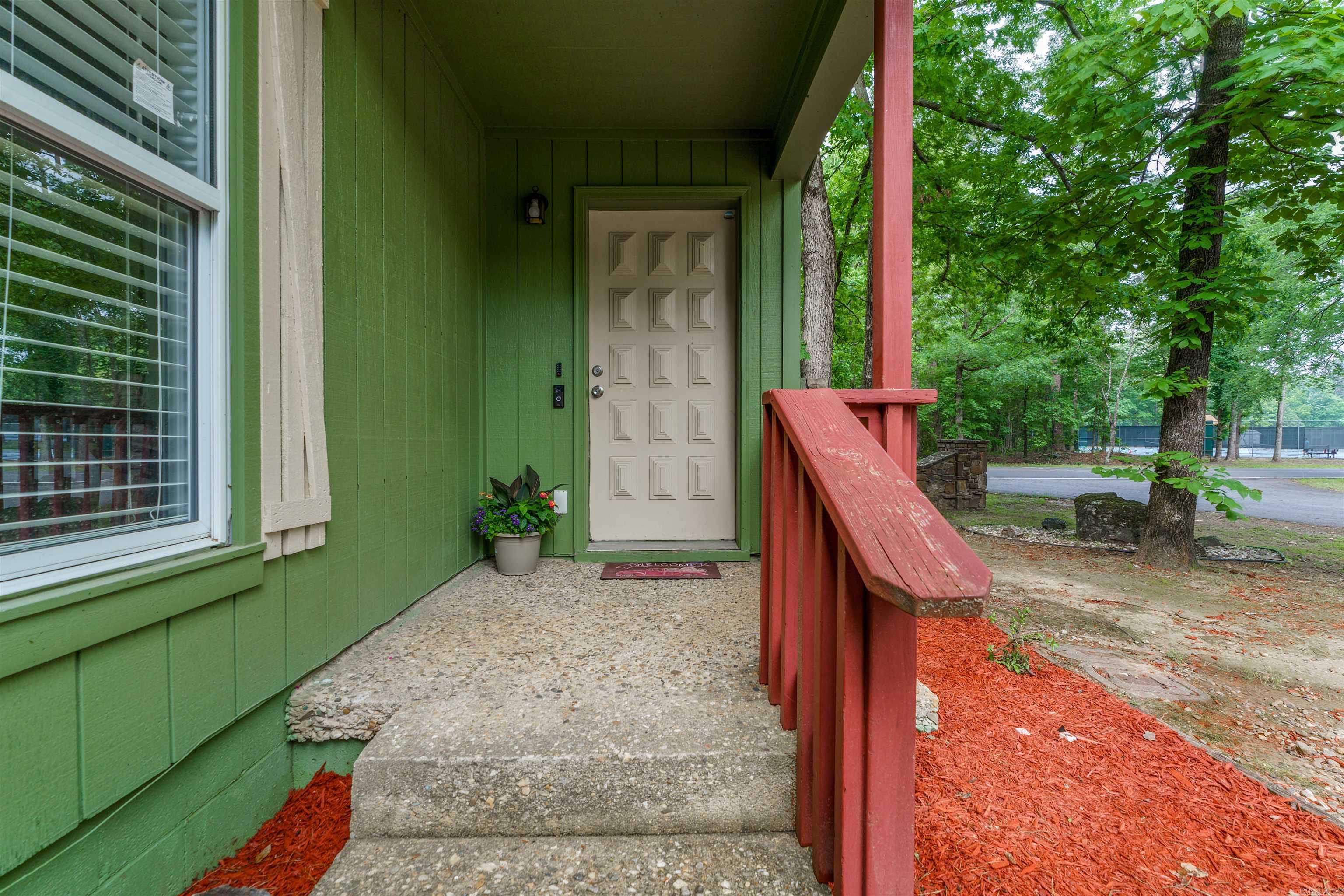 34  Orantes  Hot Springs Village, AR