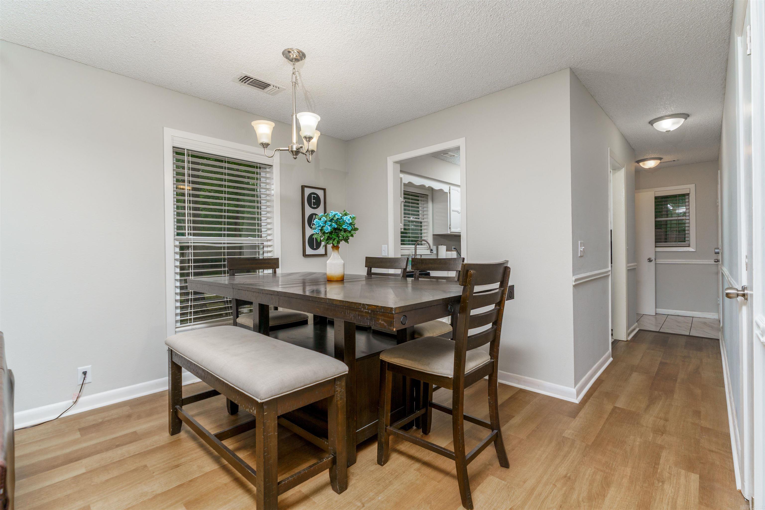 34  Orantes  Hot Springs Village, AR