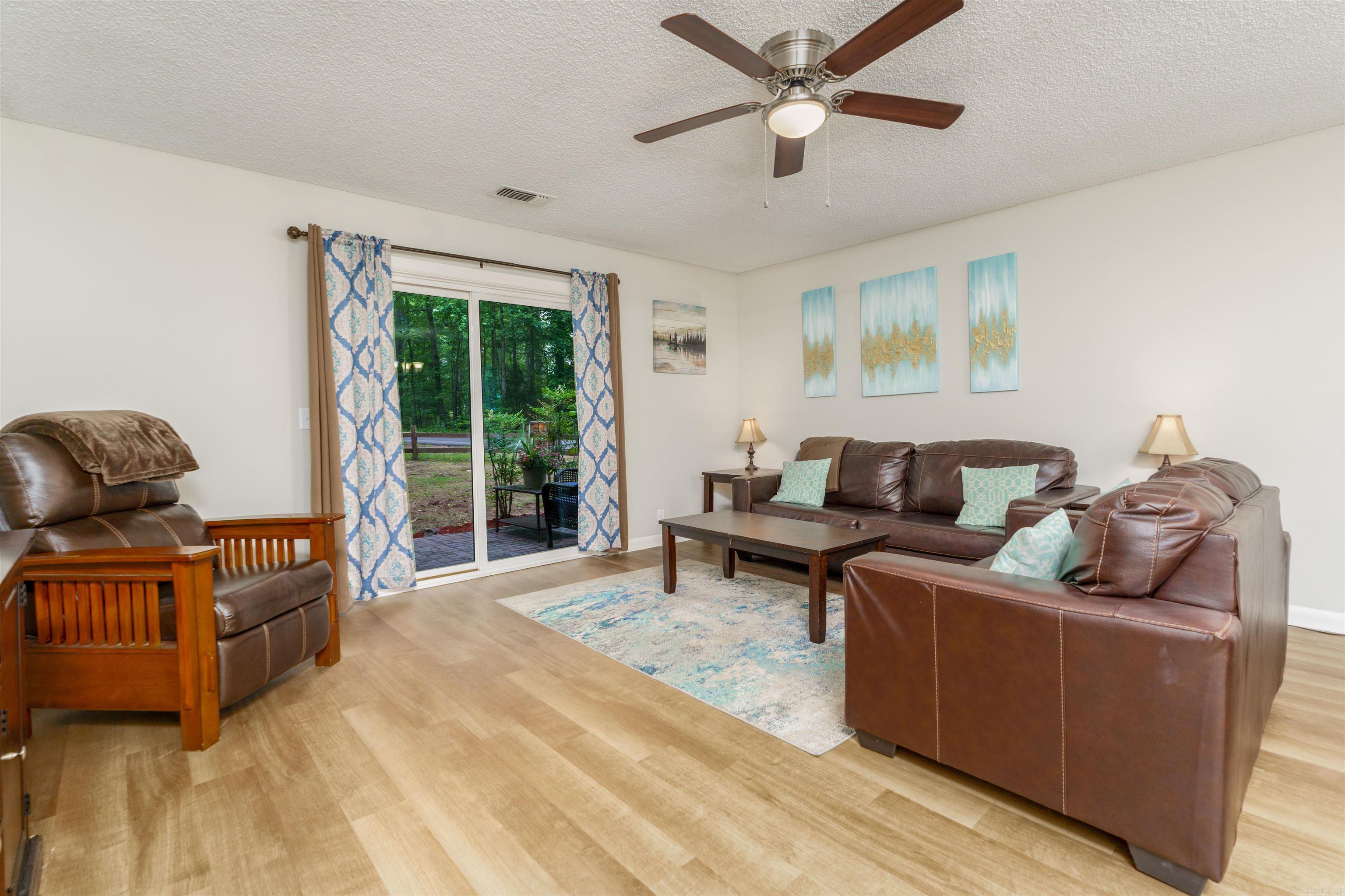 34  Orantes  Hot Springs Village, AR