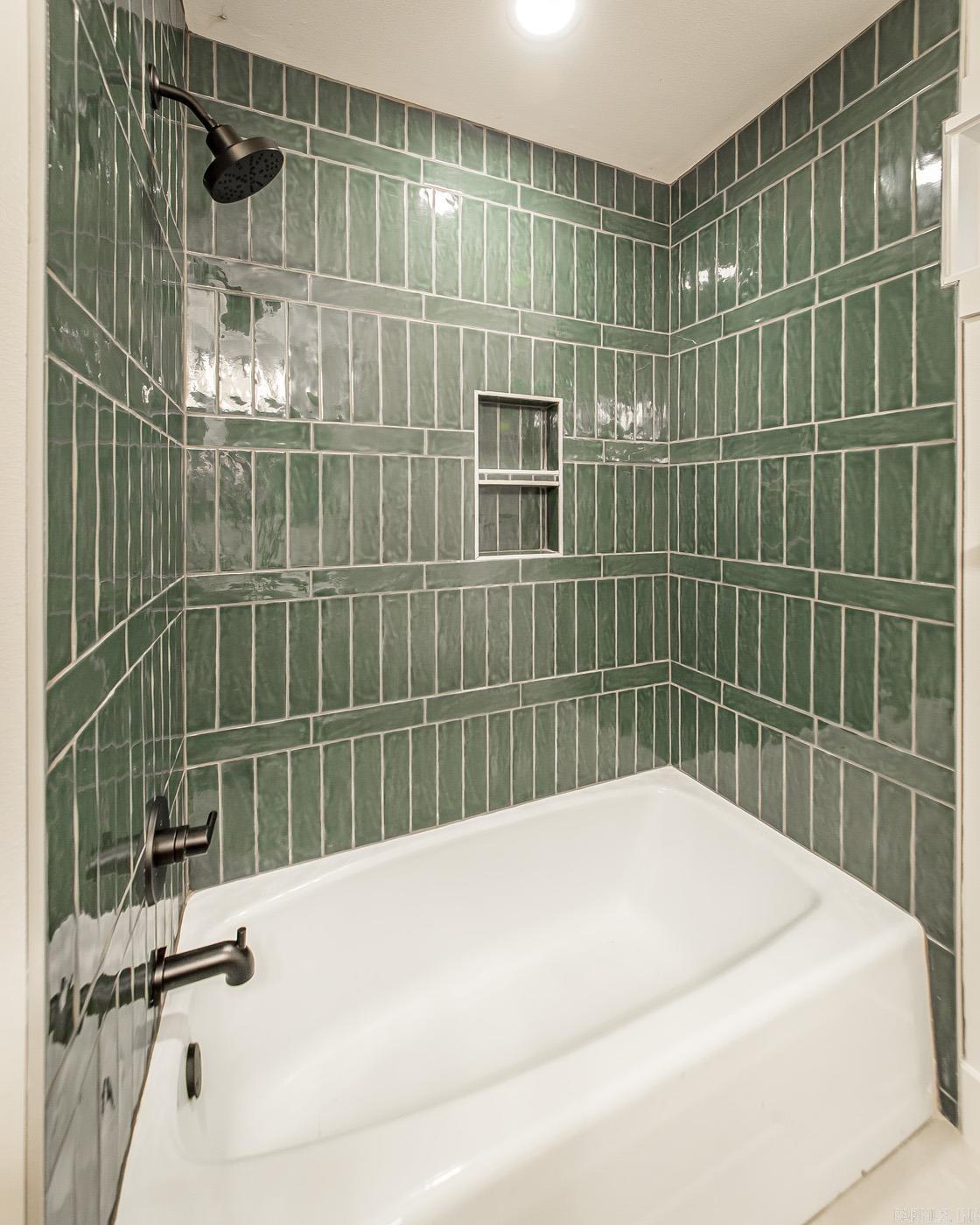 9008  Leatrice  Little Rock, AR