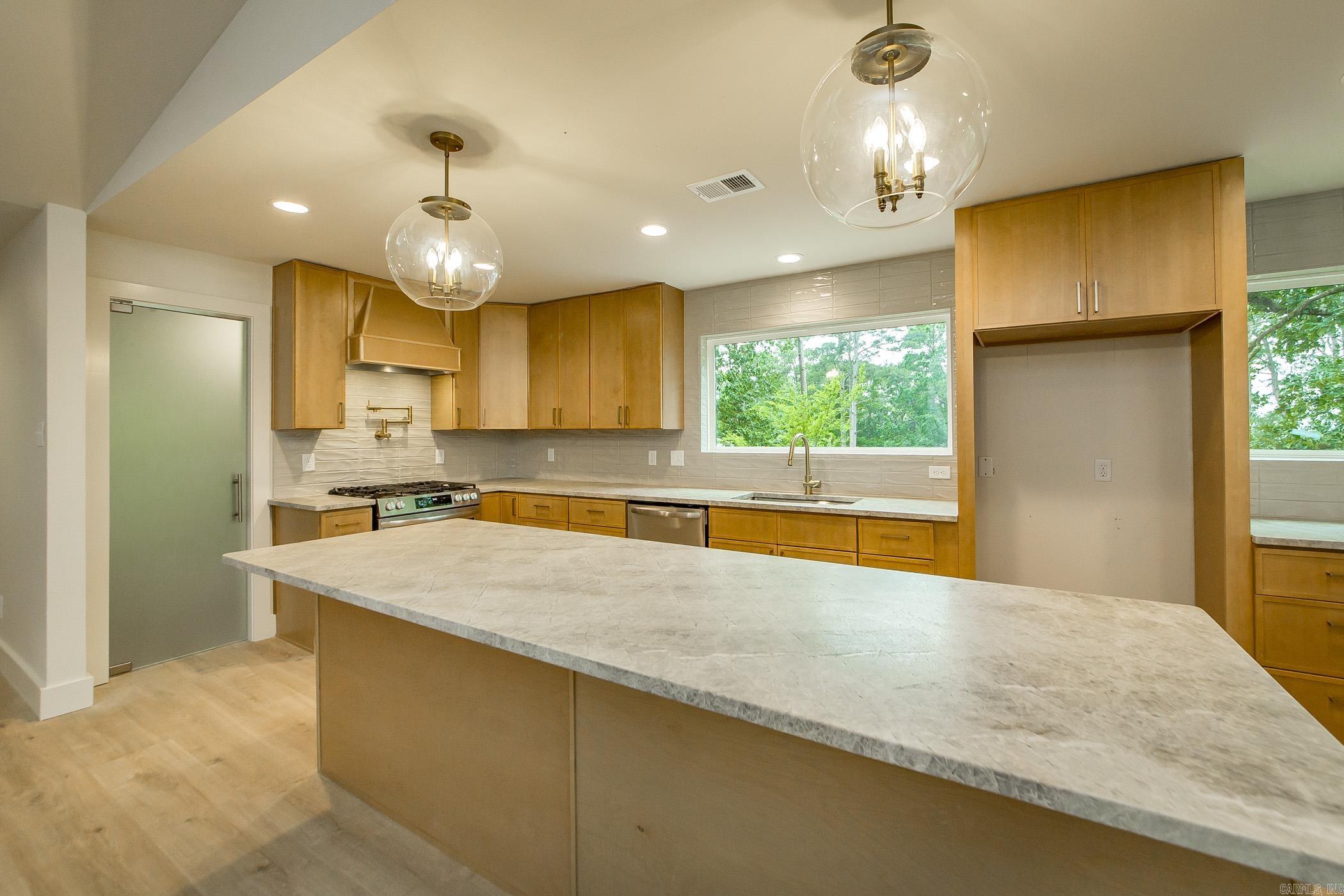 9008  Leatrice  Little Rock, AR