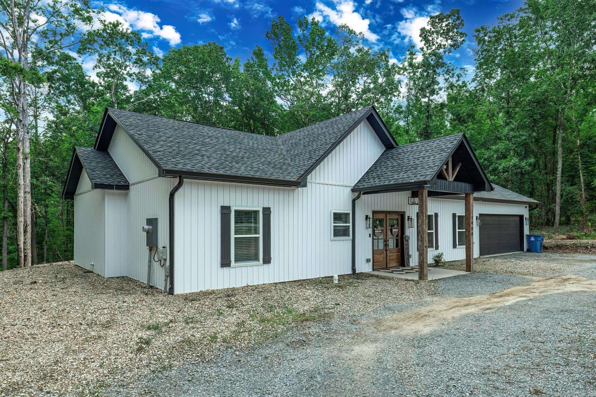 1900  Fox Run  Malvern, AR