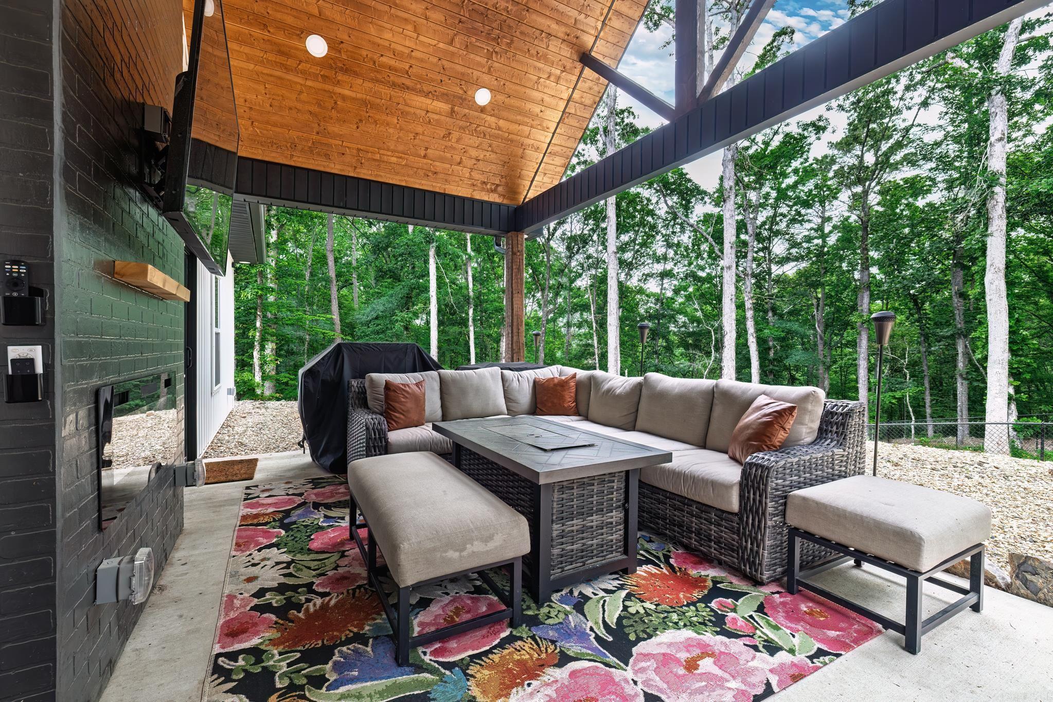 1900  Fox Run  Malvern, AR