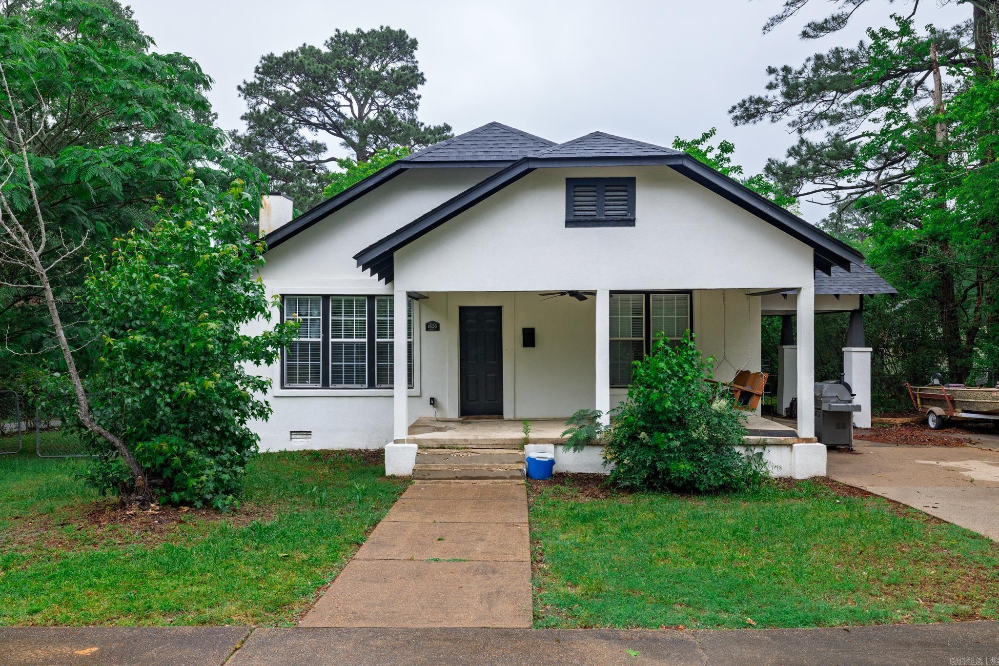 1626  Logan  Arkadelphia, AR