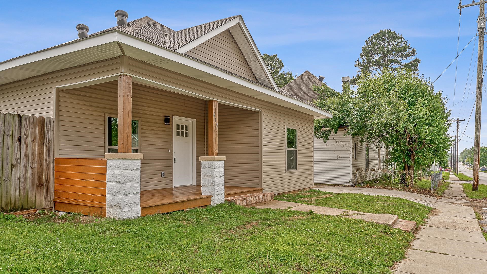 617 S 7th Street  Paragould, AR