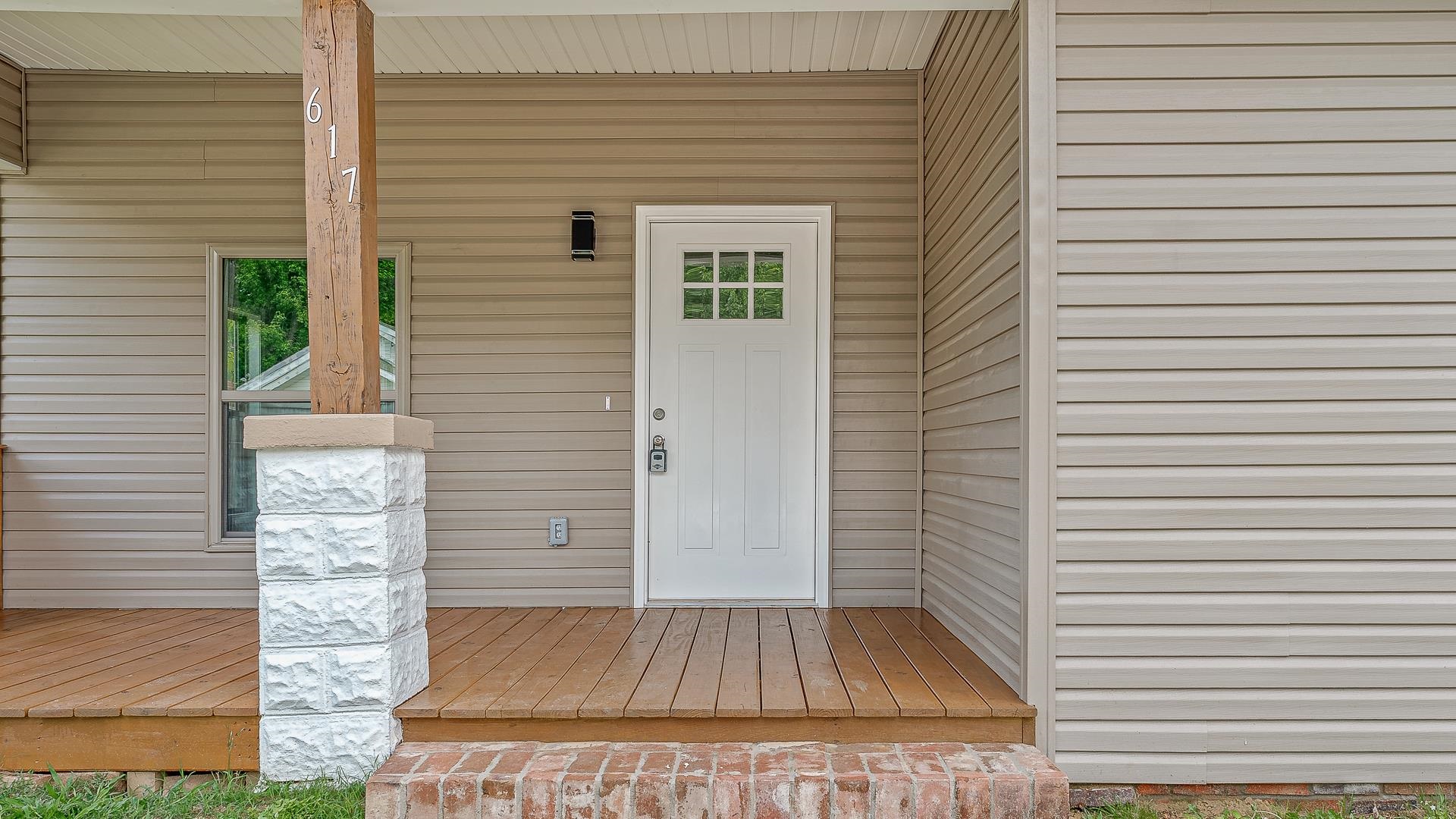 617 S 7th Street  Paragould, AR