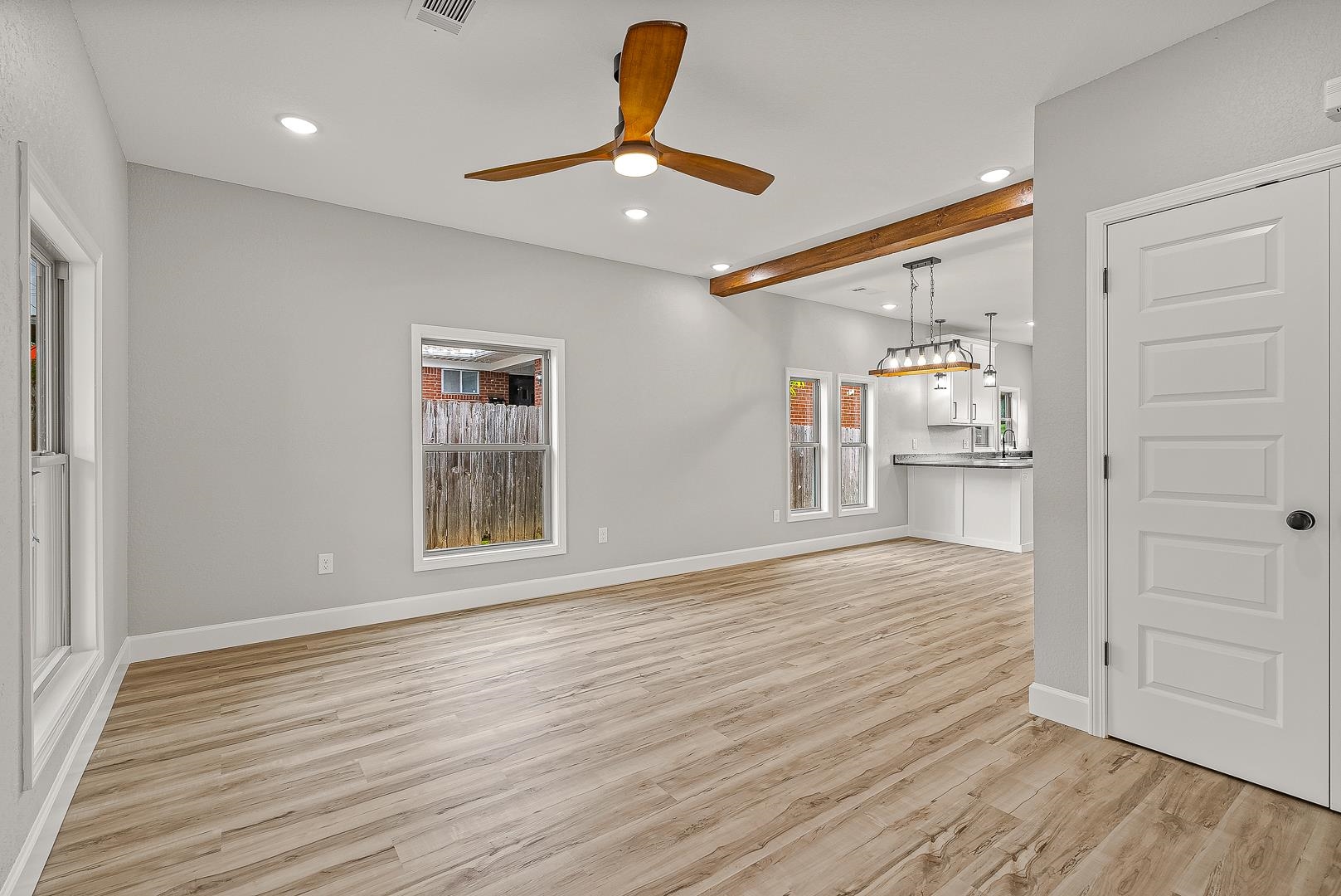 617 S 7th Street  Paragould, AR