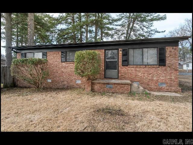 2502 N Lakeview