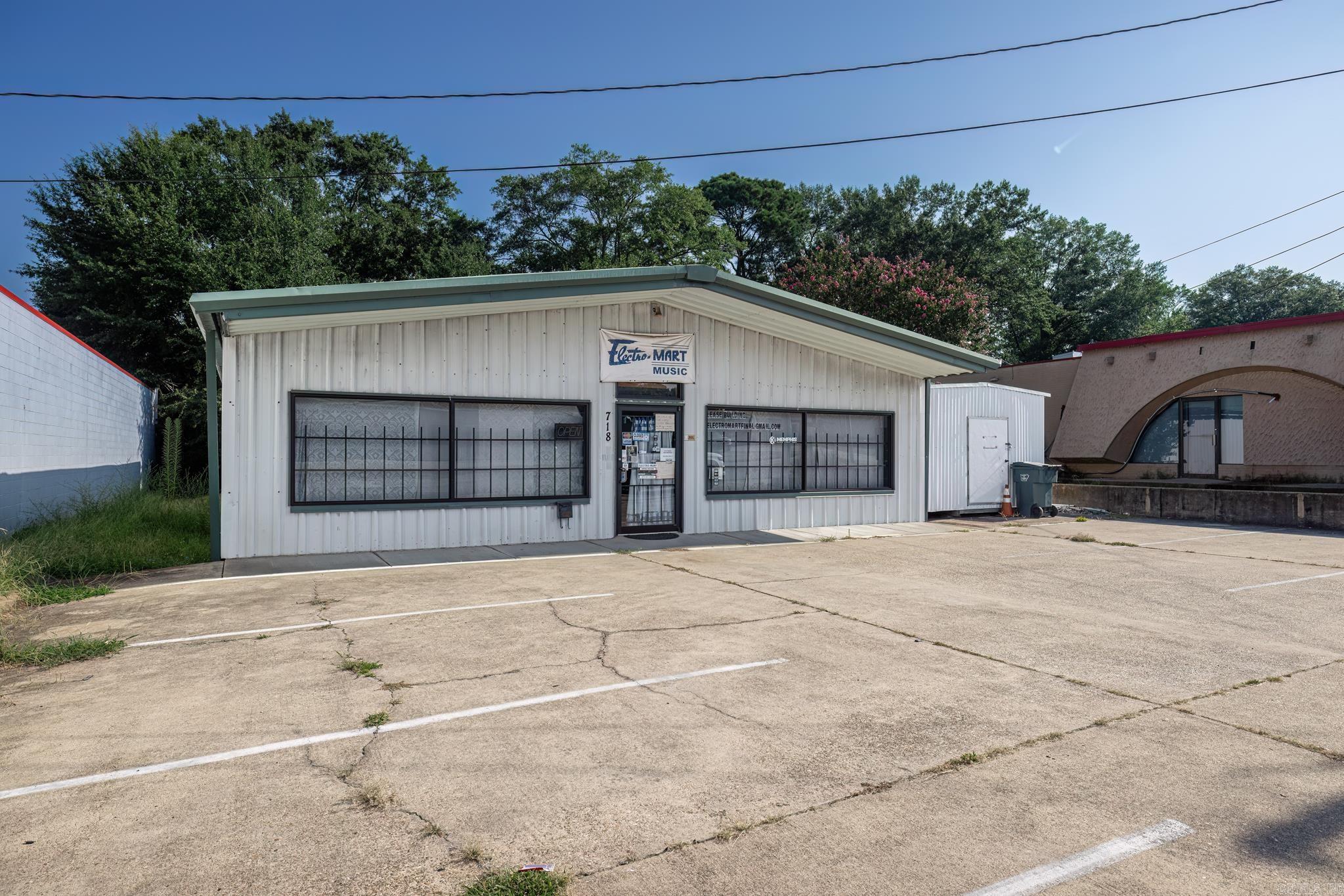 716 E Main  Magnolia, AR