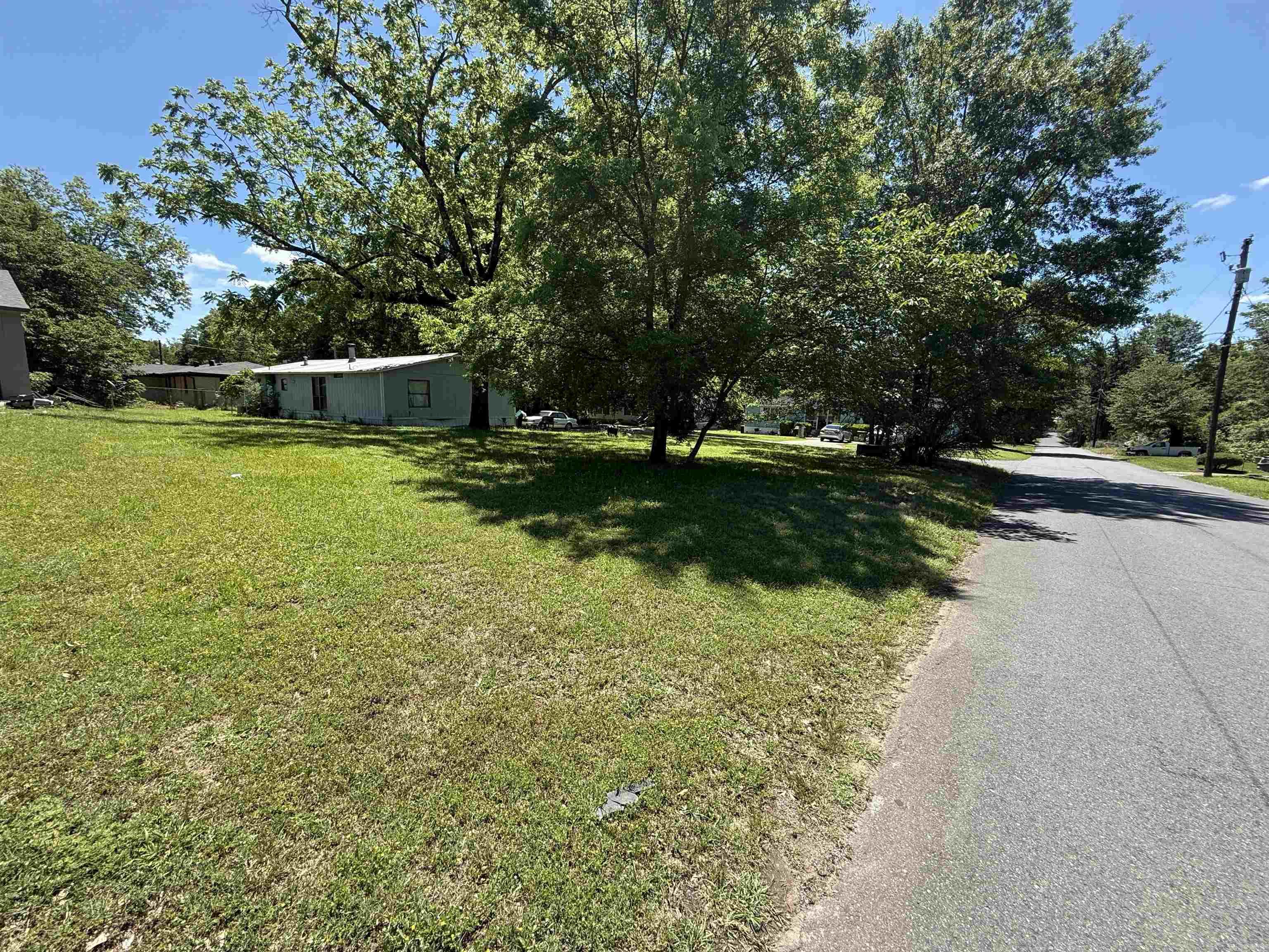 1822  Clinton  Arkadelphia, AR