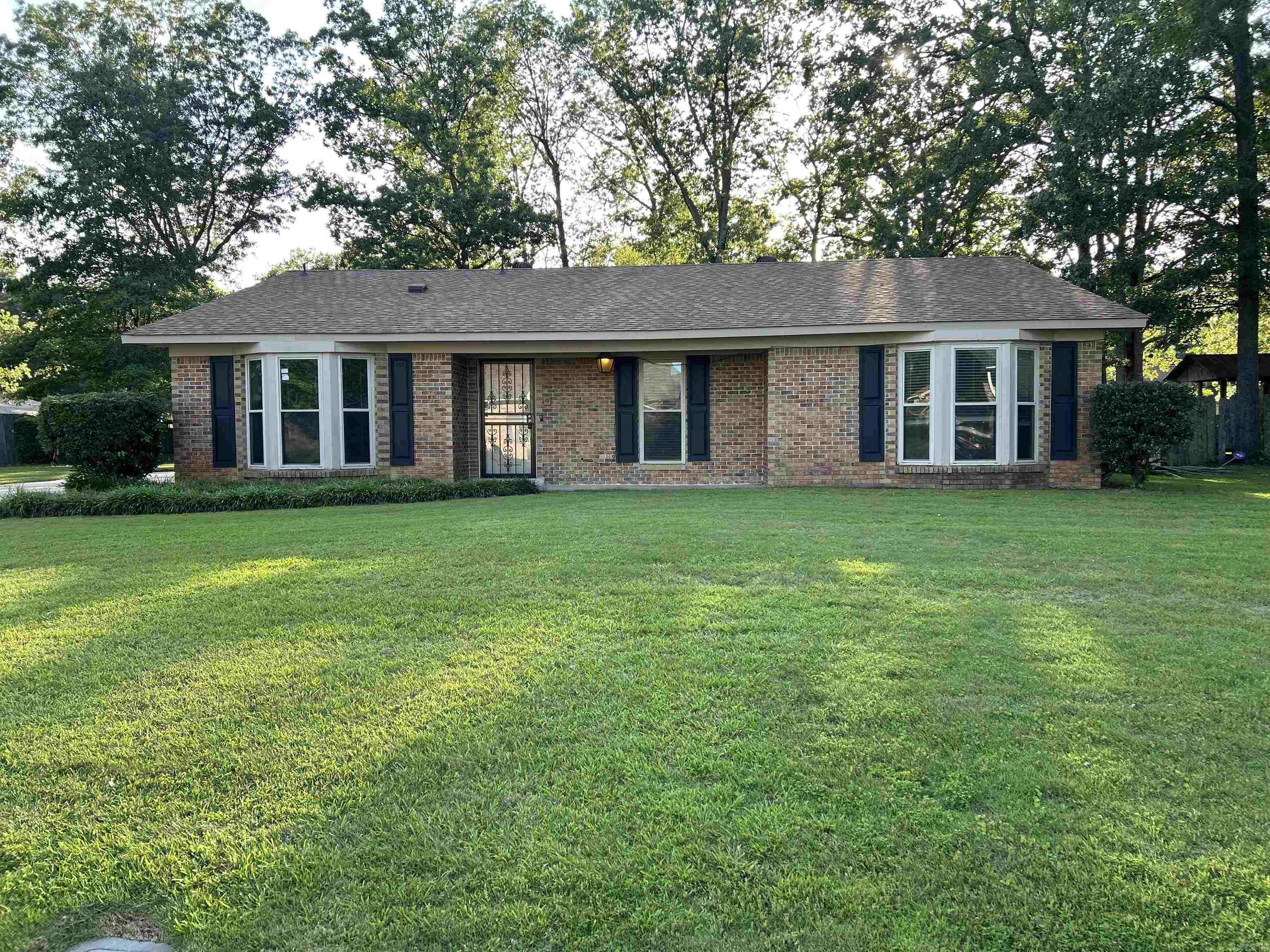 6104  Timber Lake  Pine Bluff, AR