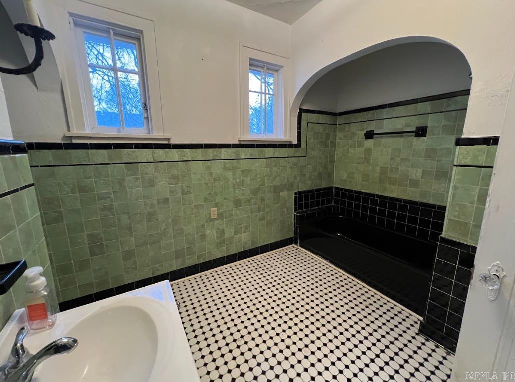 3224  W 11  Little Rock, AR