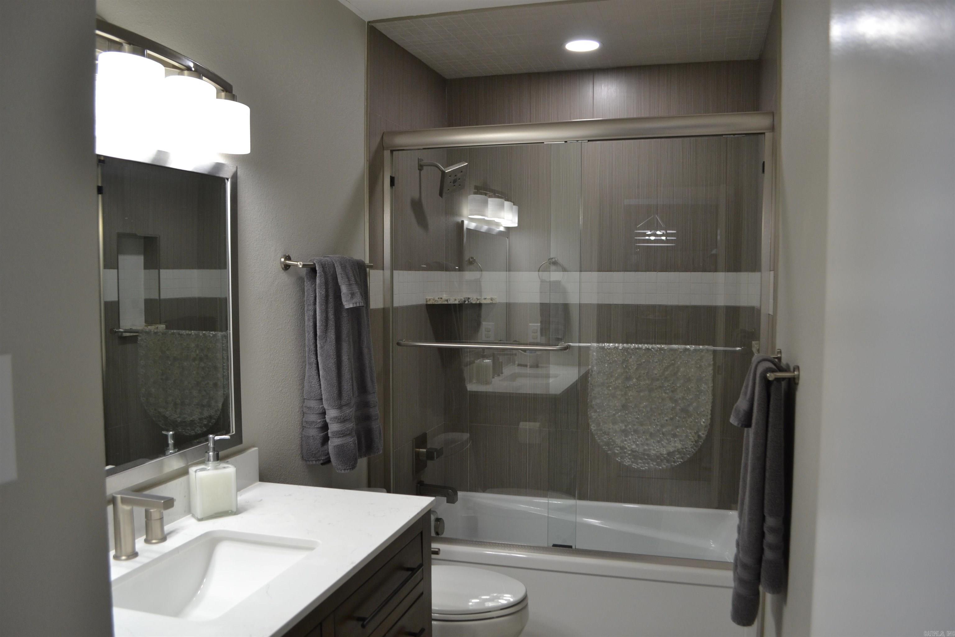 200  Hamilton Oaks  Hot Springs, AR