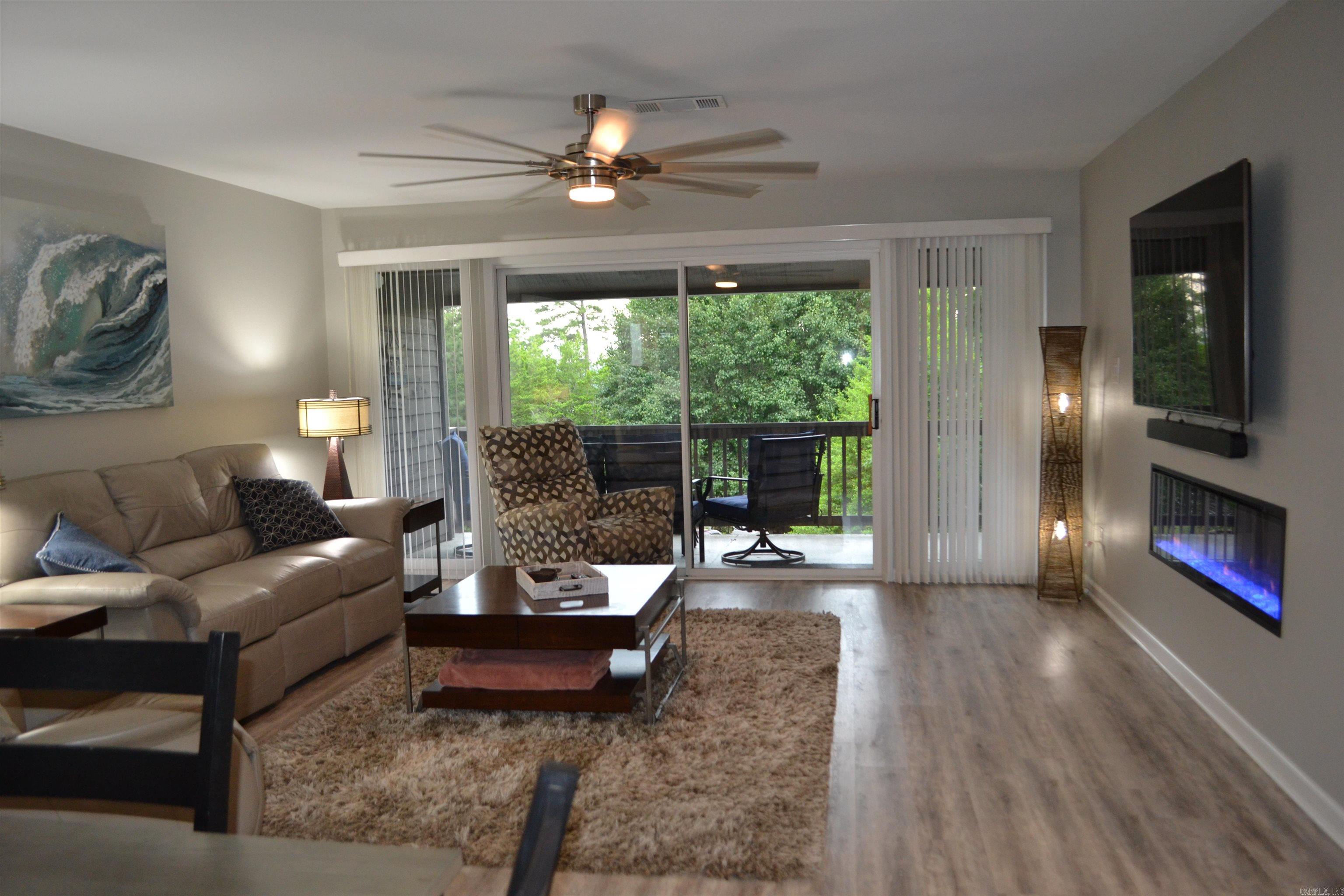 200  Hamilton Oaks  Hot Springs, AR