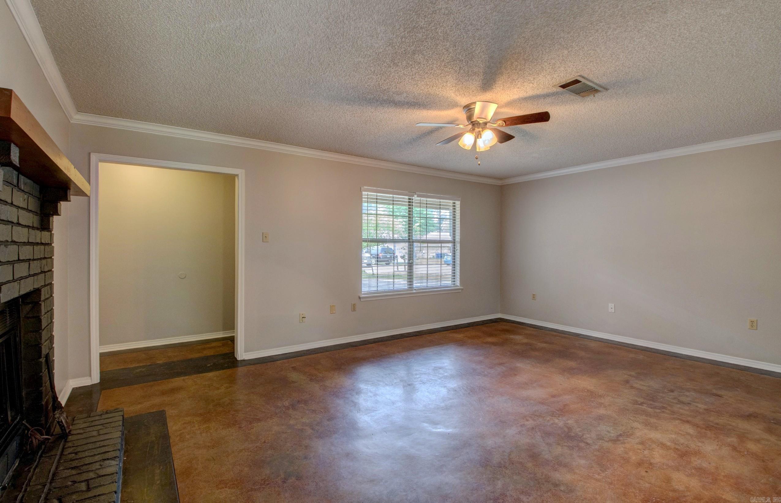 2812  Bruce  Conway, AR