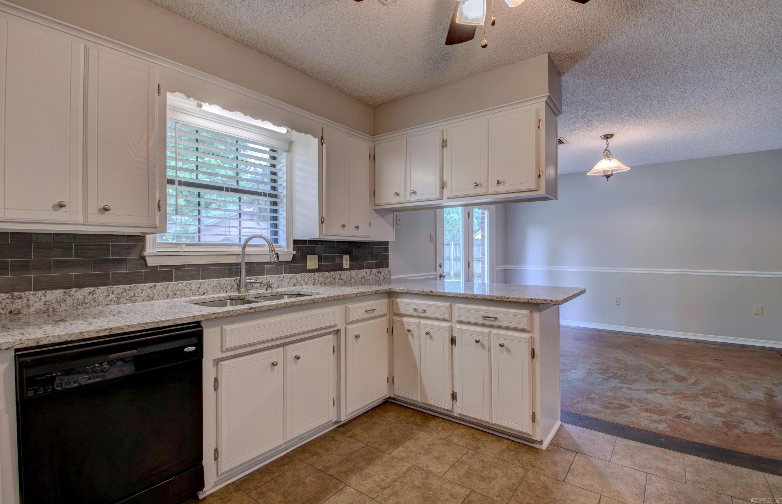 2812  Bruce  Conway, AR