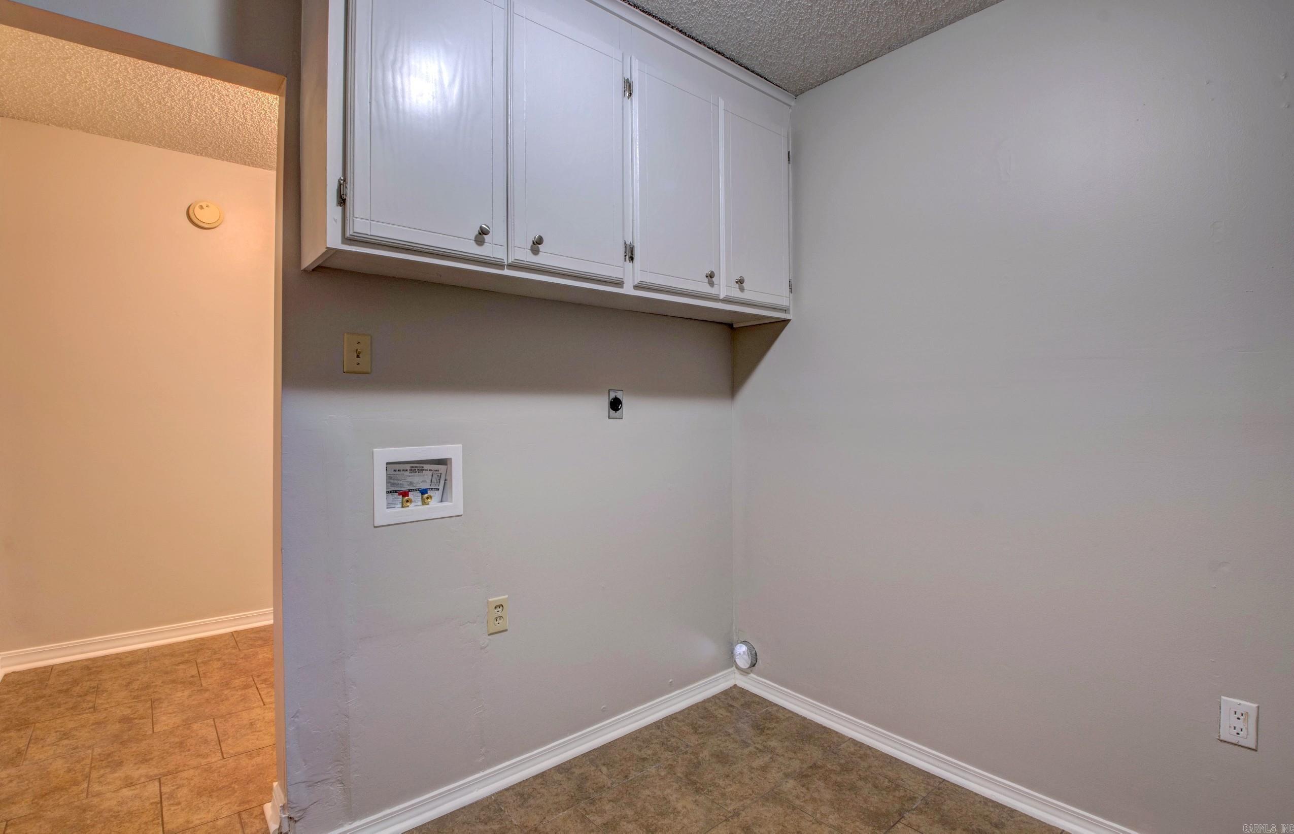 2812  Bruce  Conway, AR