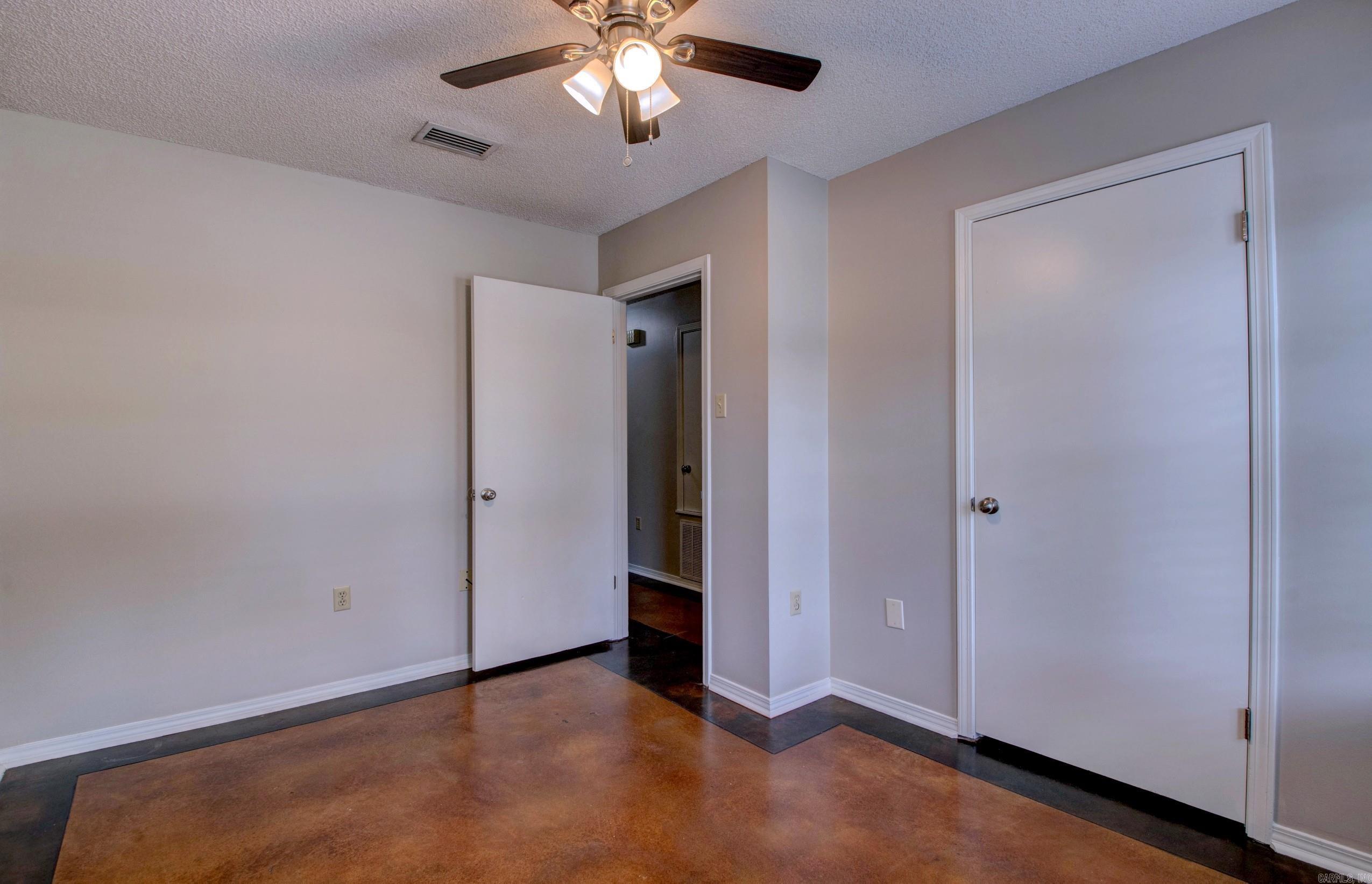 2812  Bruce  Conway, AR