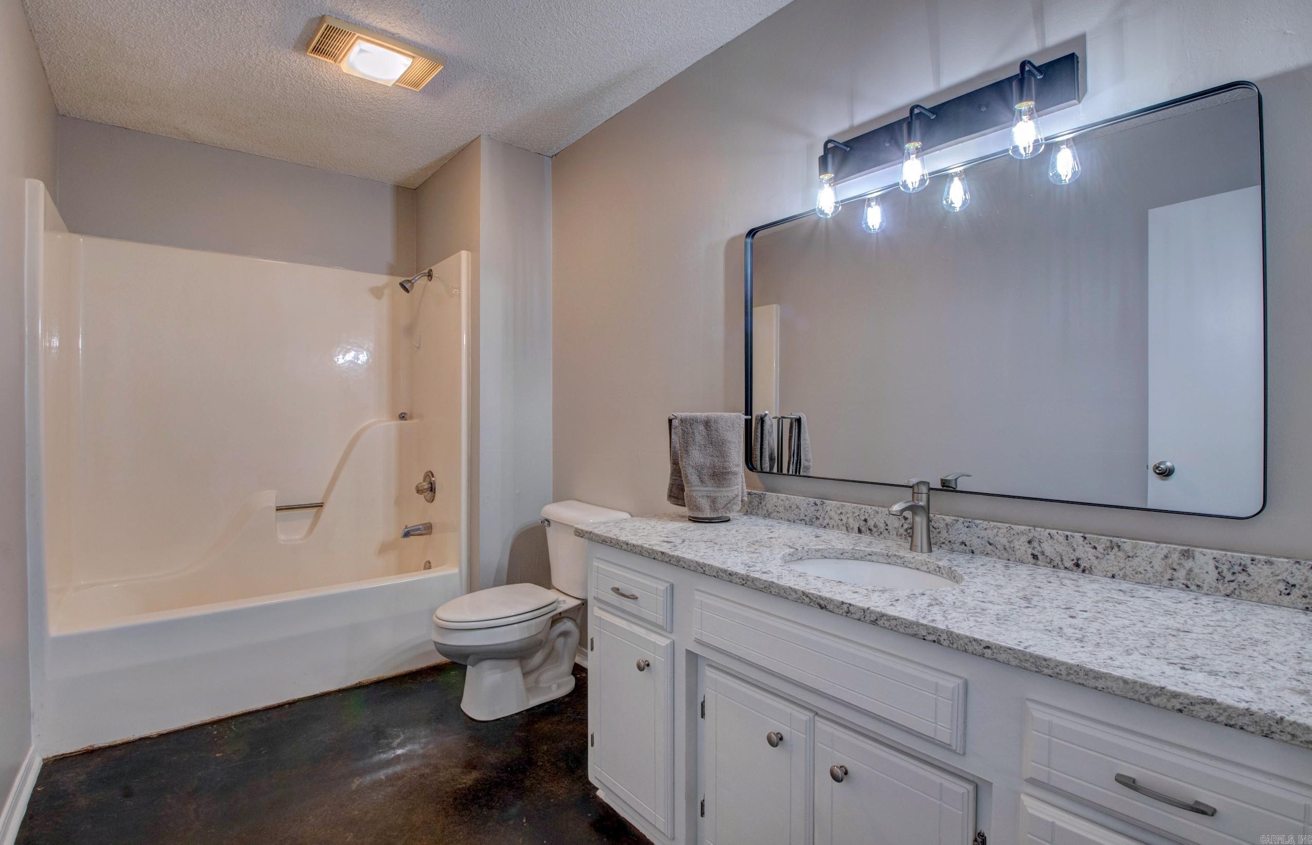 2812  Bruce  Conway, AR