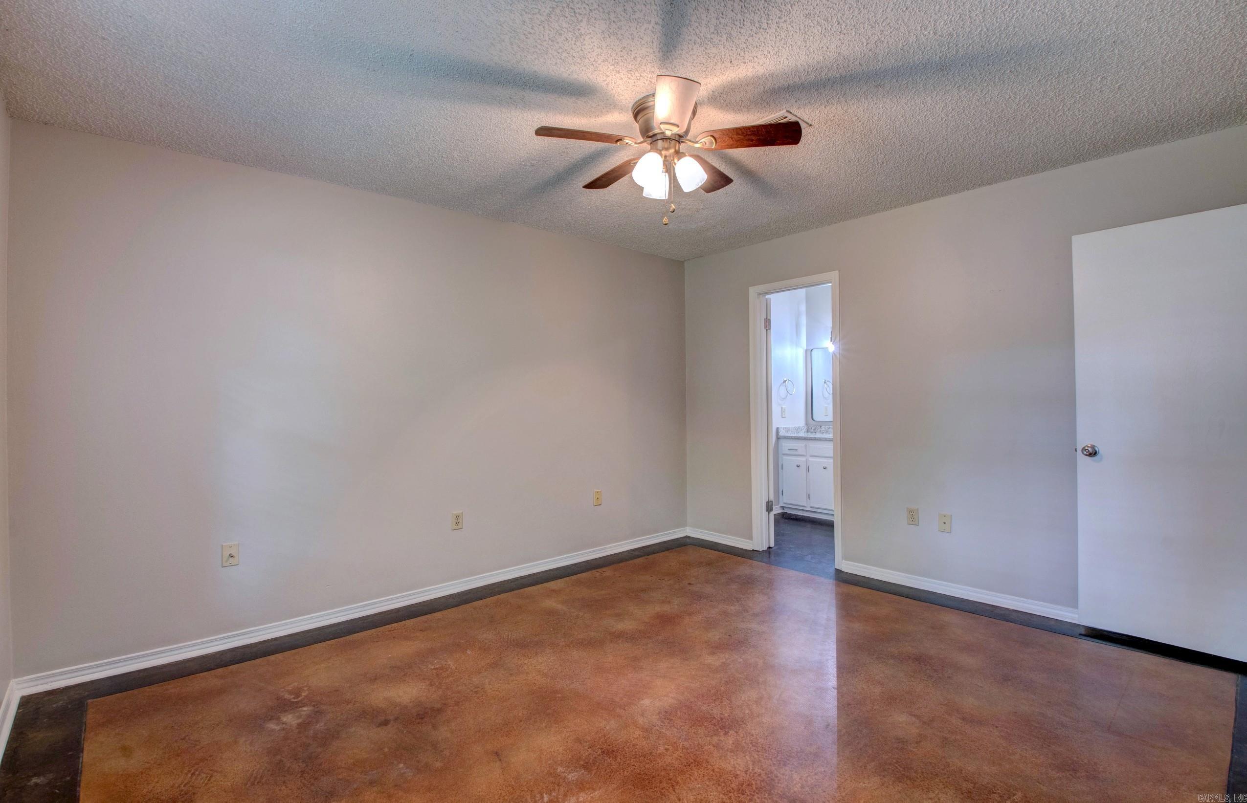 2812  Bruce  Conway, AR