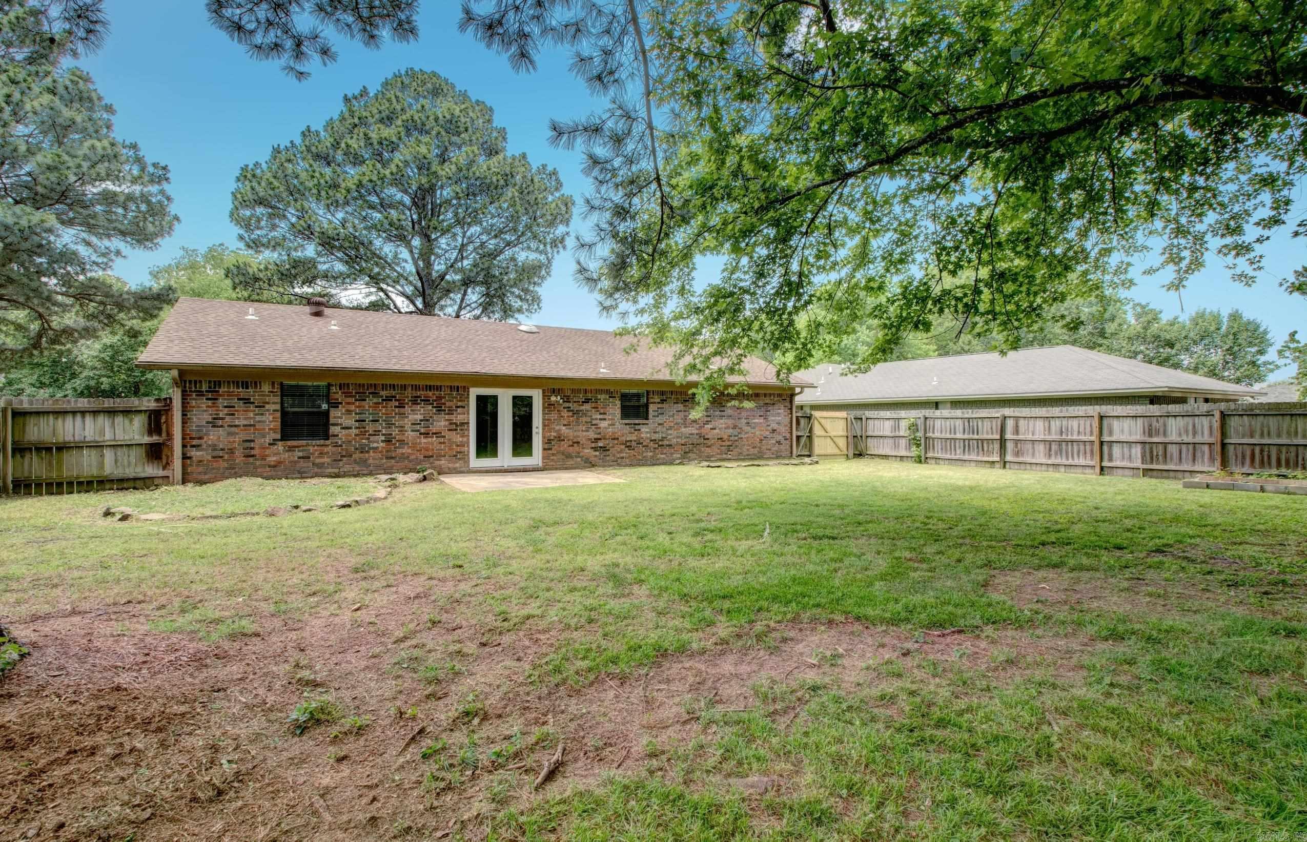 2812  Bruce  Conway, AR