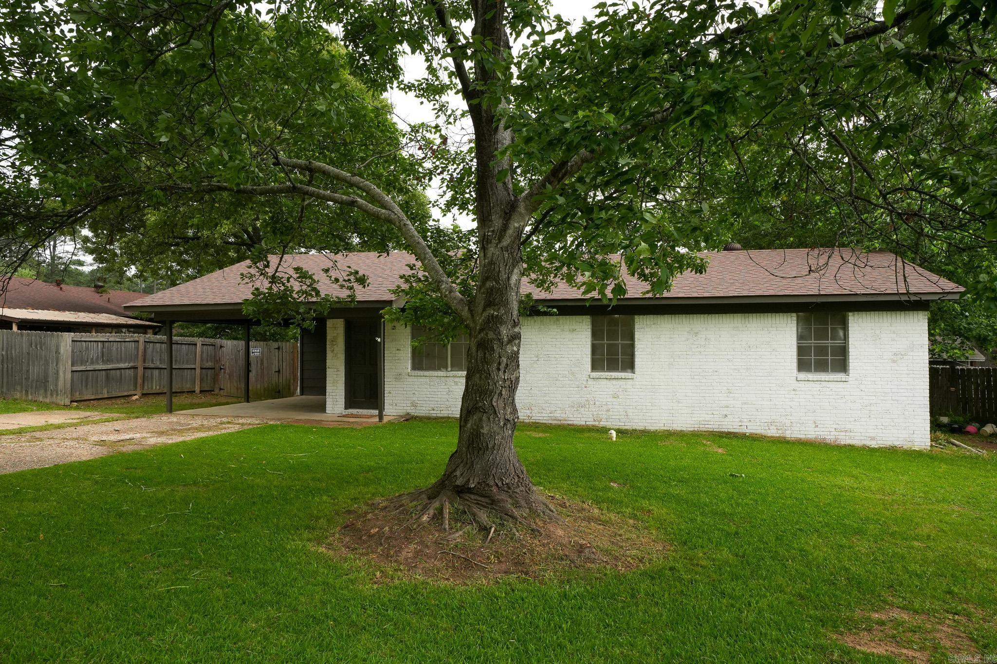3516  Vickie  Bryant, AR