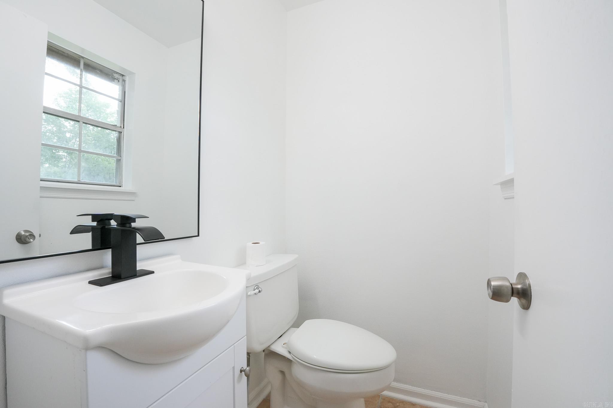3516  Vickie  Bryant, AR