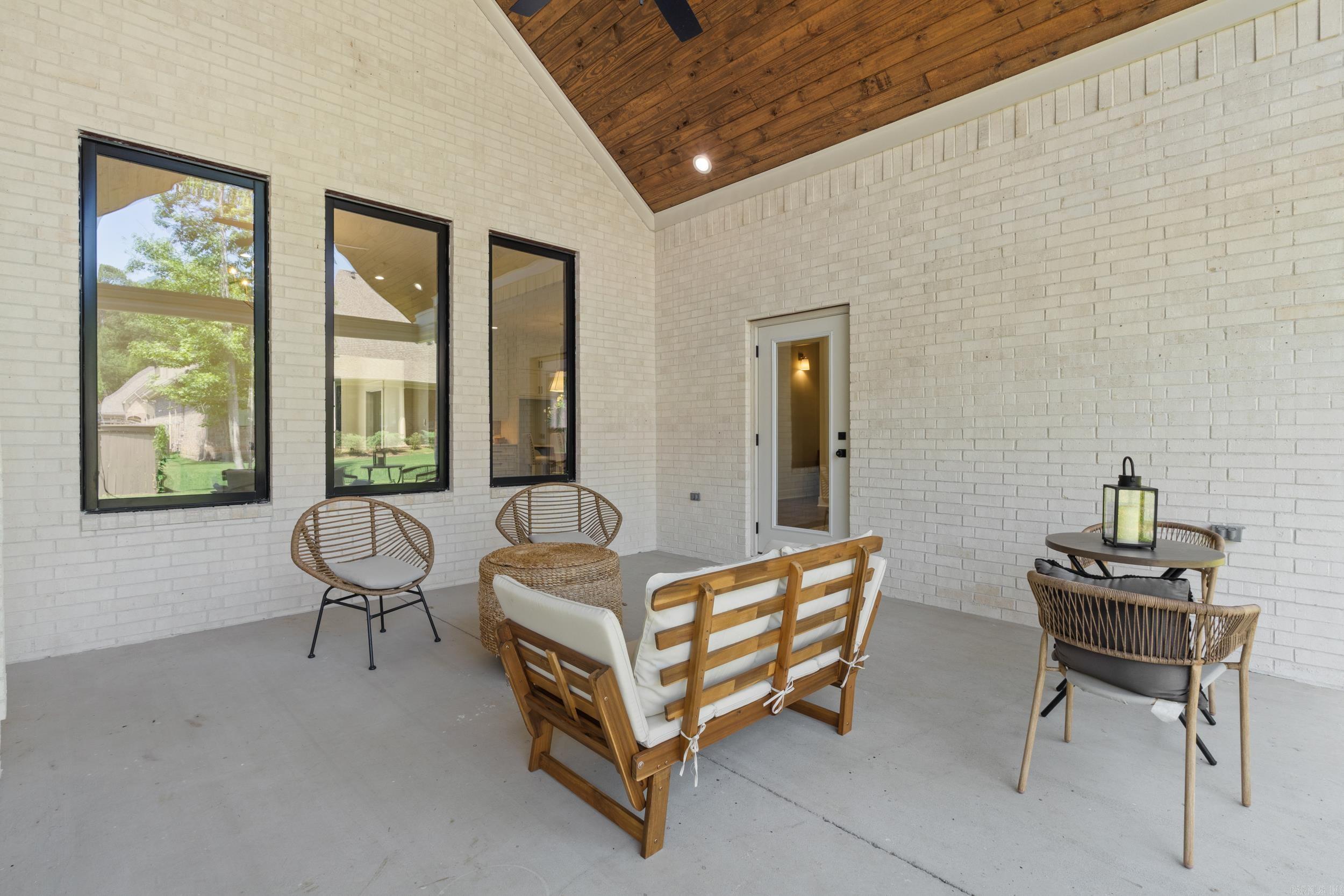219  Arlington Park  Hot Springs, AR
