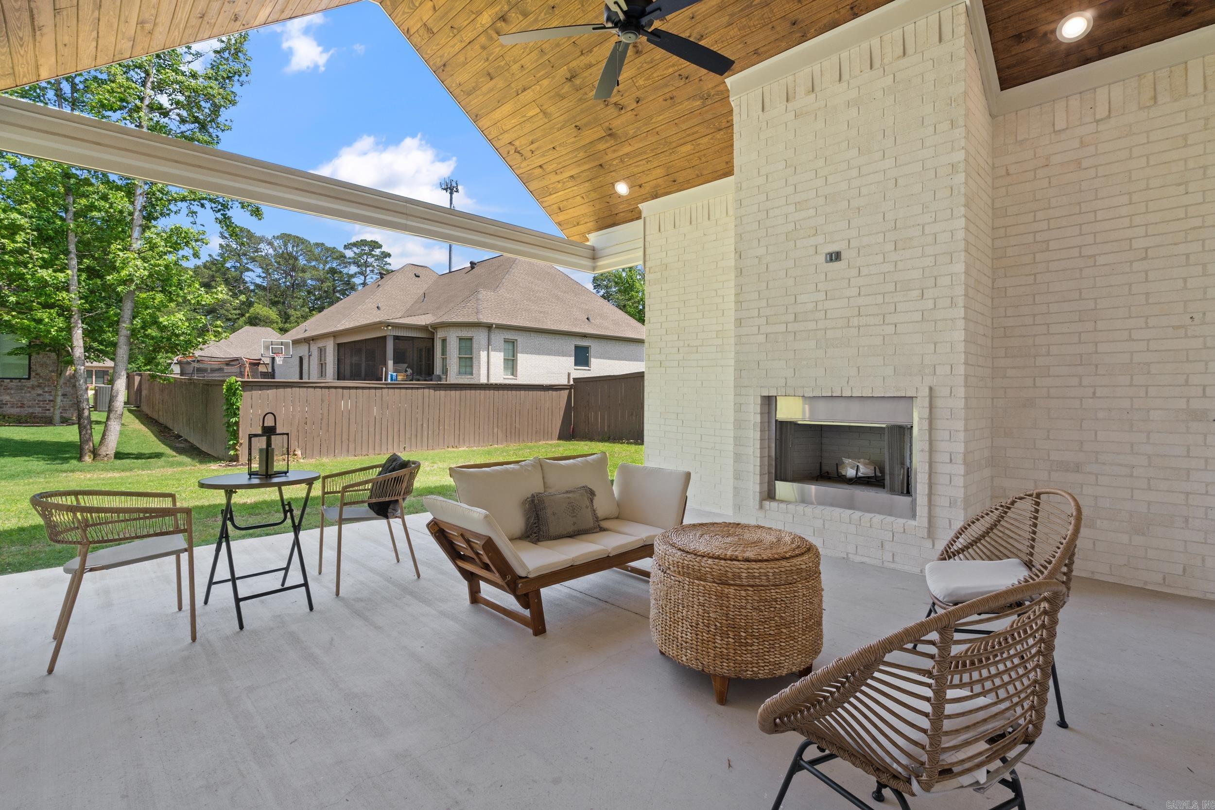 219  Arlington Park  Hot Springs, AR