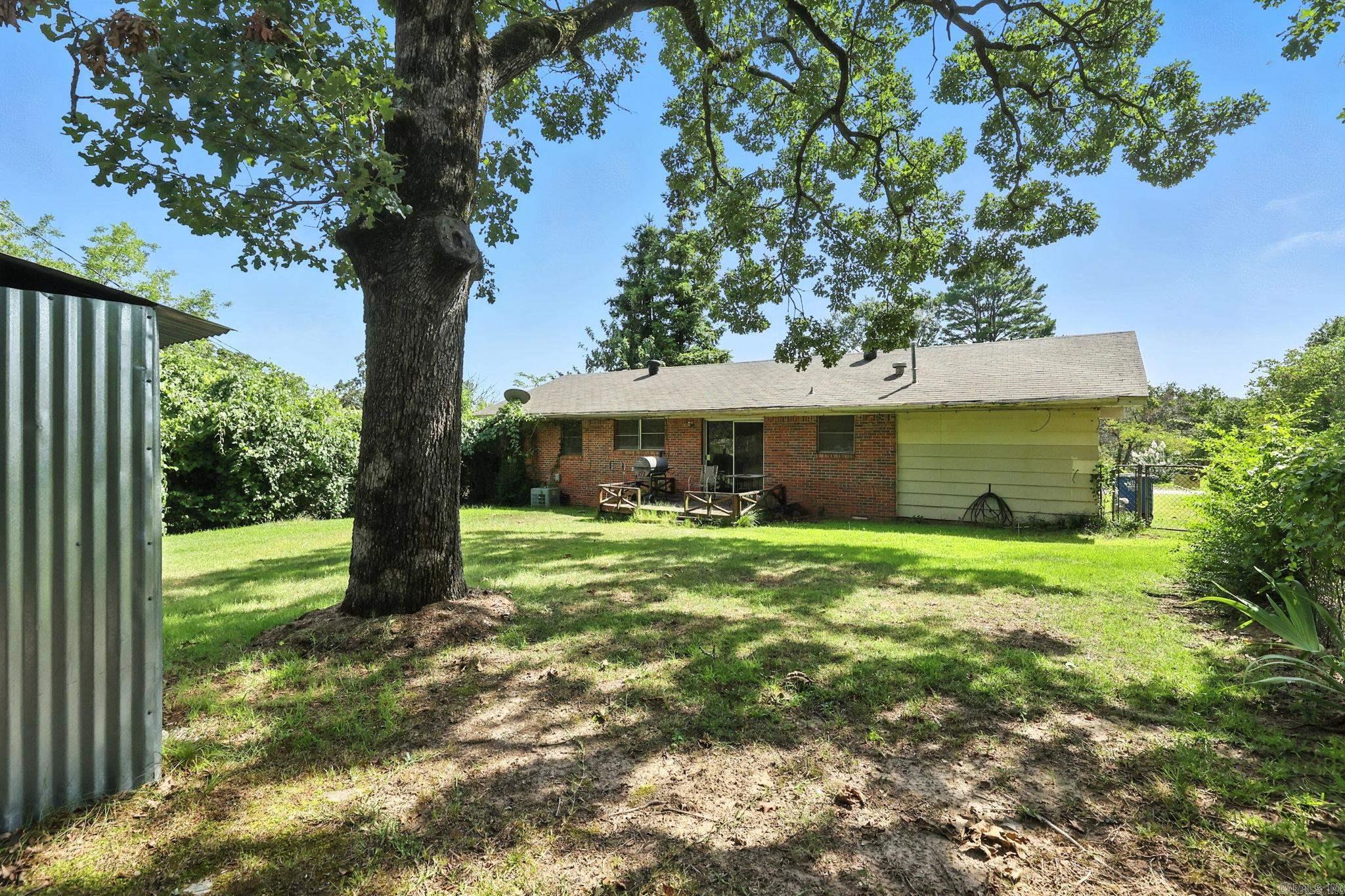 12 Cliffwood Circle North Little Rock, AR 72118