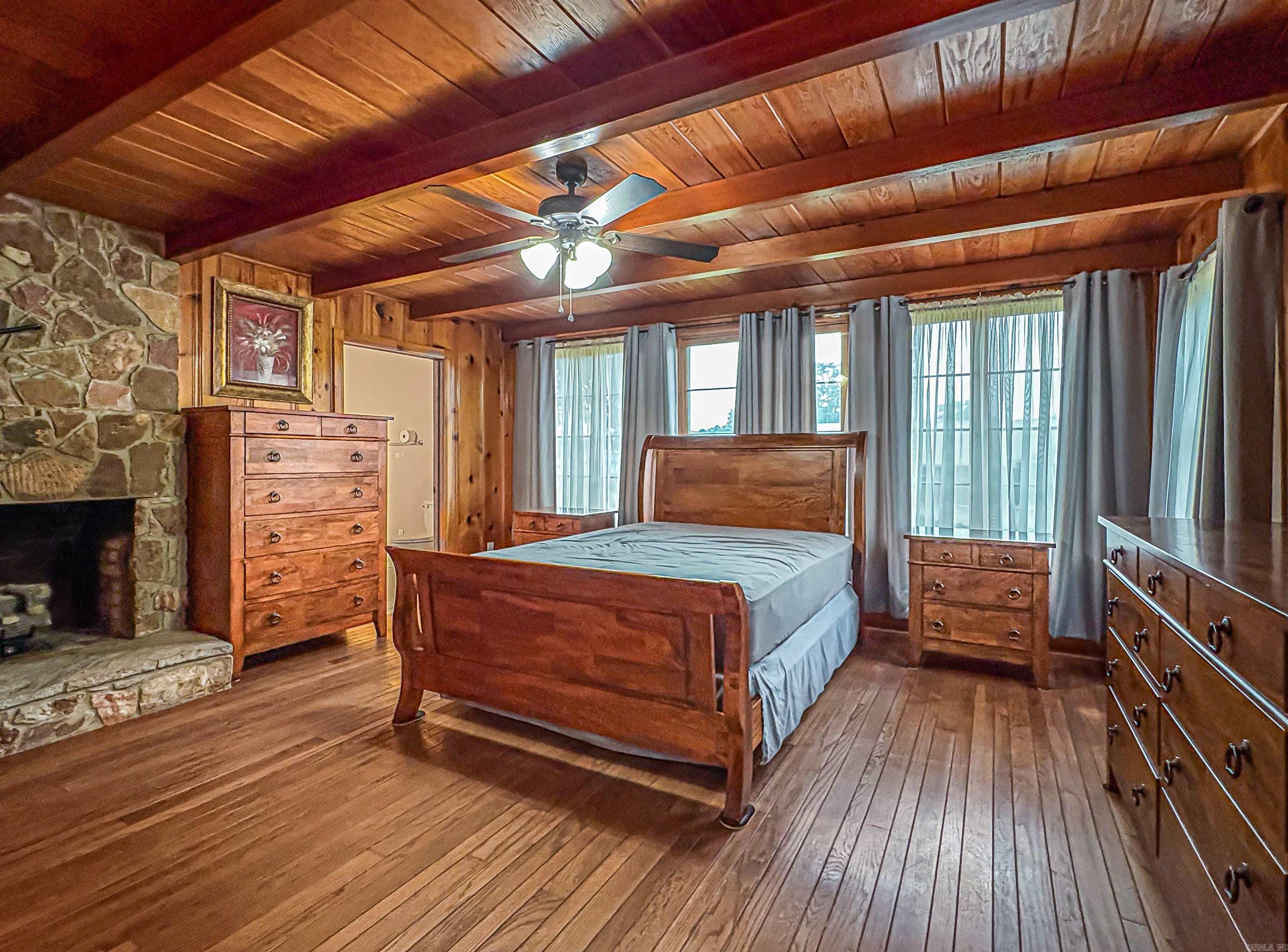 448 S Hwy 14  Yellville, AR