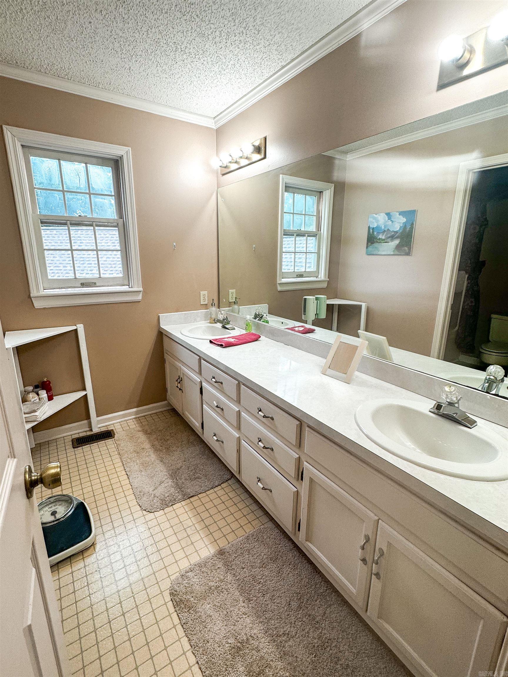 53  White Oak Circle  Searcy, AR