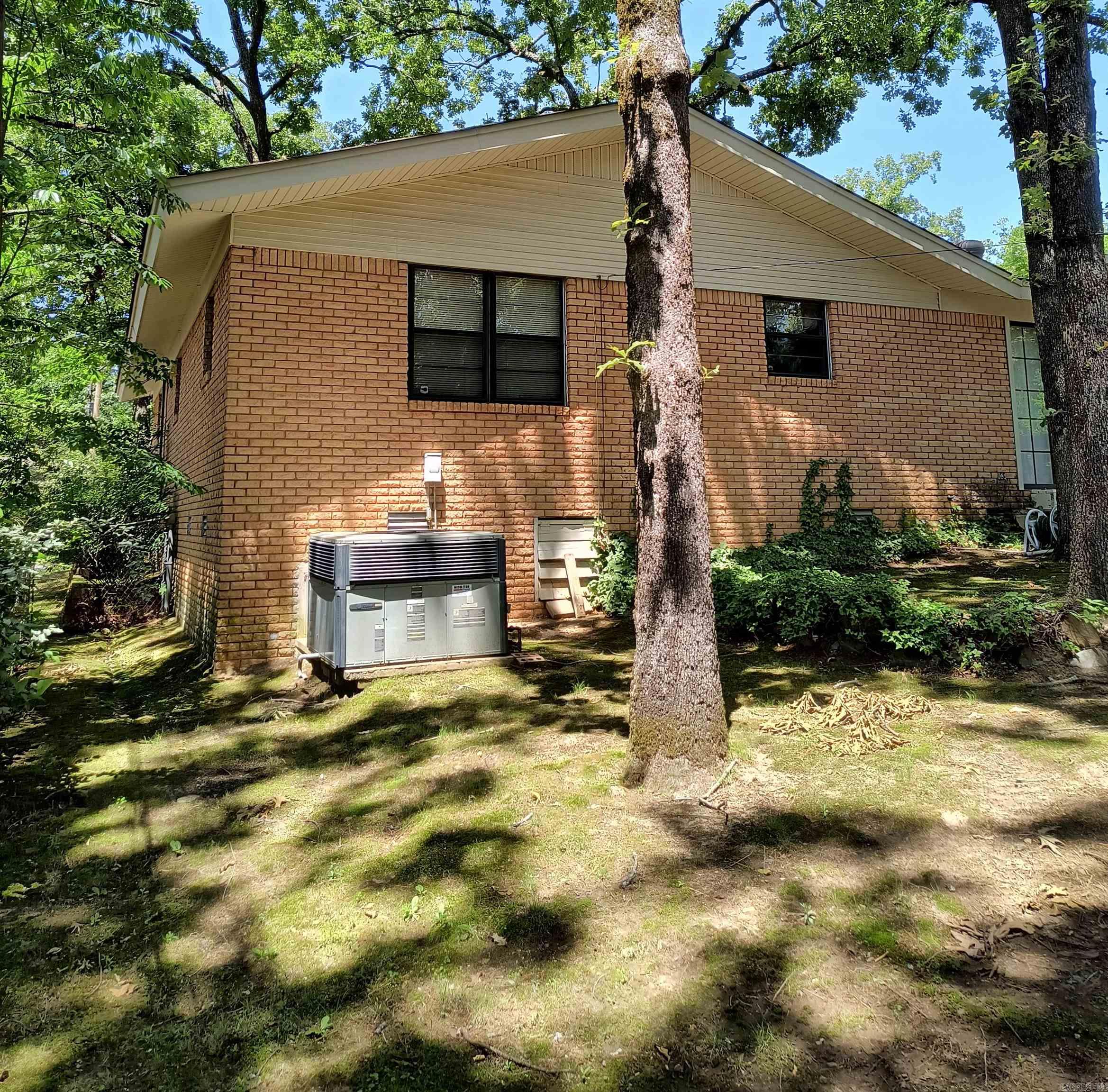 9607  Temple  Little Rock, AR