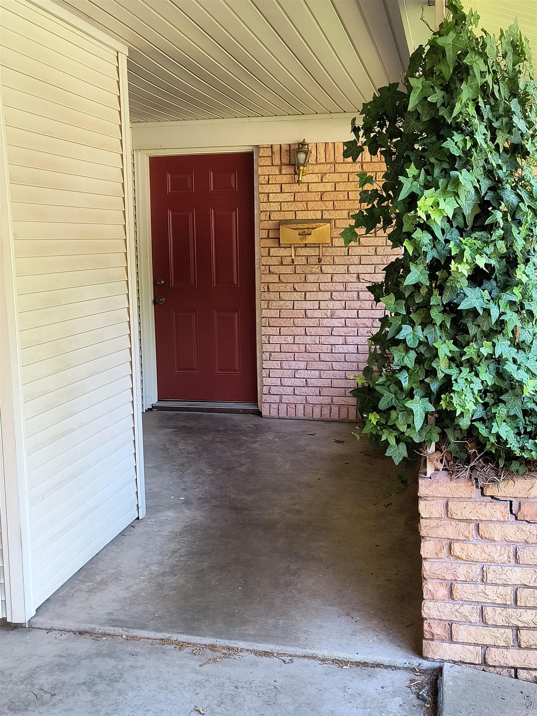 9607  Temple  Little Rock, AR