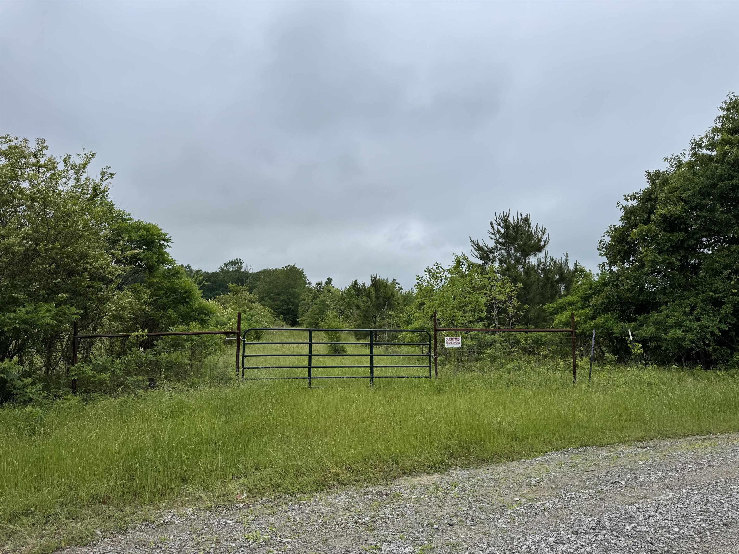 000 S River Rd & Mail Route Rd  West Point, AR