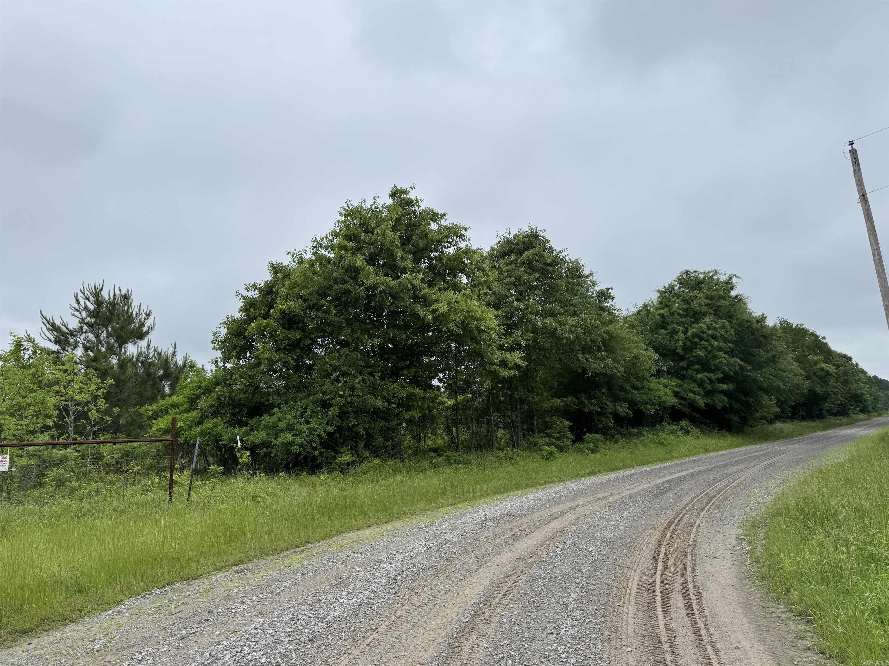 000 S River Rd & Mail Route Rd  West Point, AR