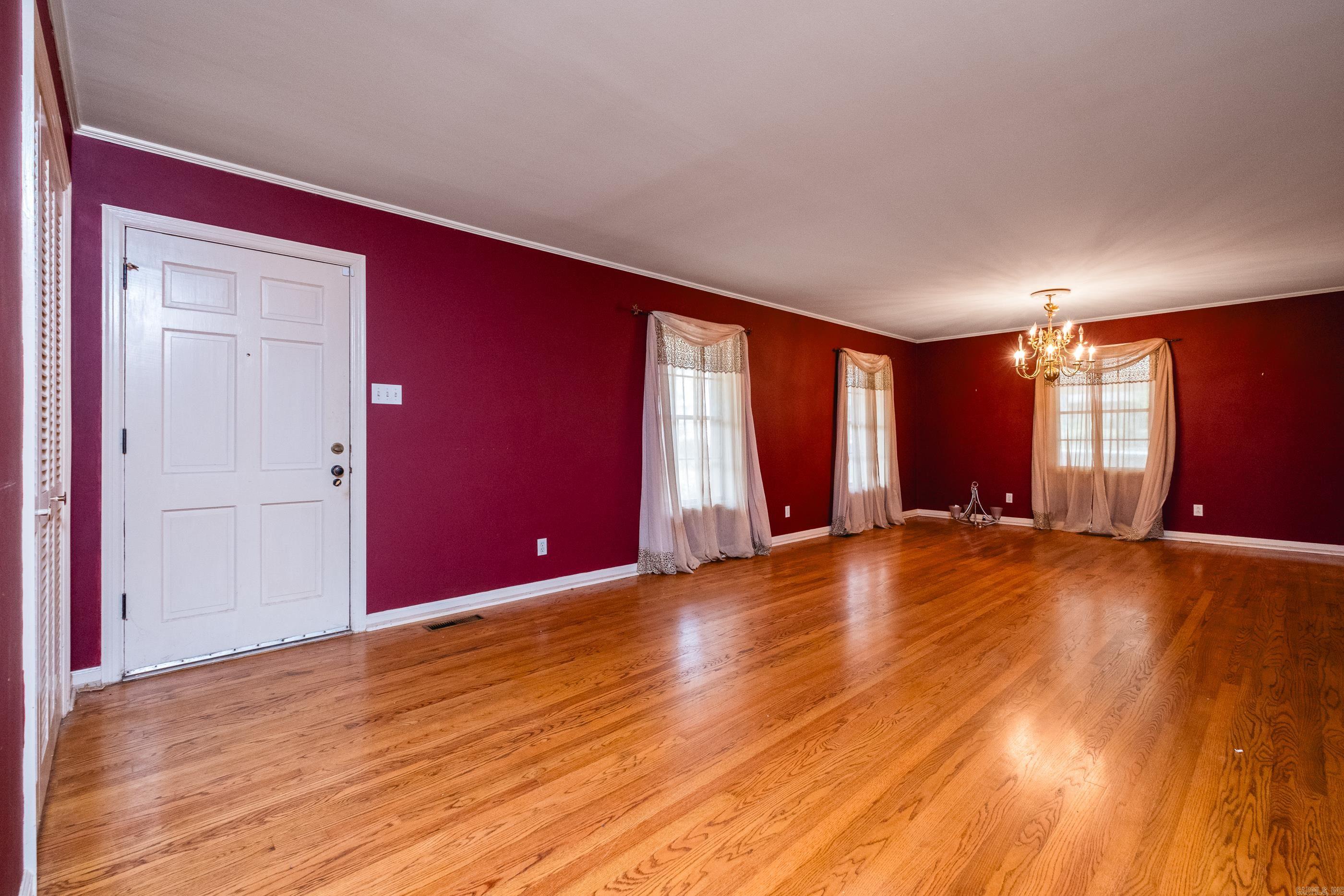 17  Wingate  Little Rock, AR