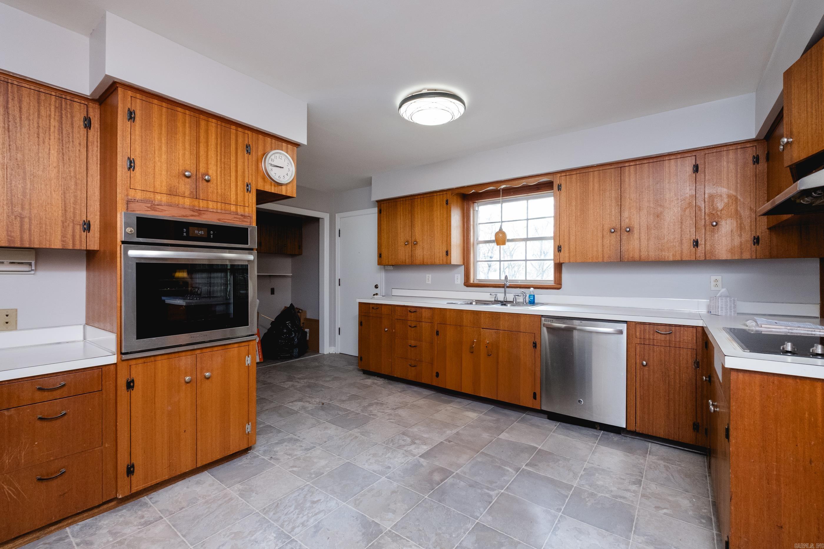 17  Wingate  Little Rock, AR