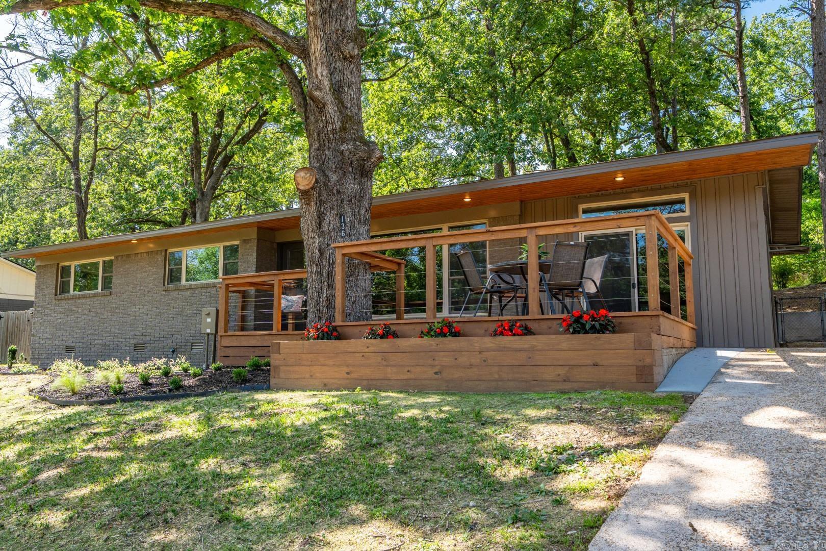136  Buster Reed Drive  Hot Springs, AR