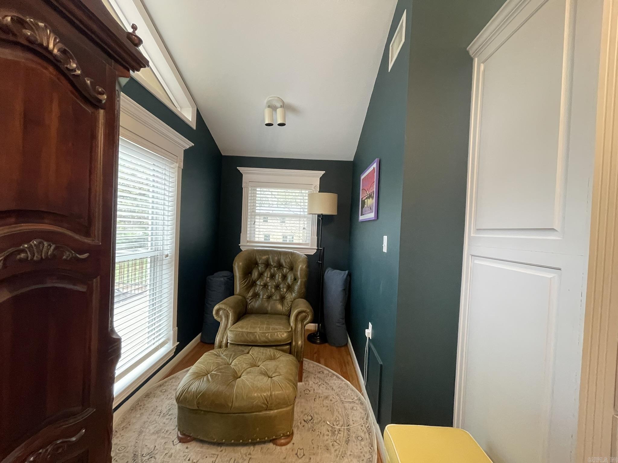 8  Evergreen  Little Rock, AR