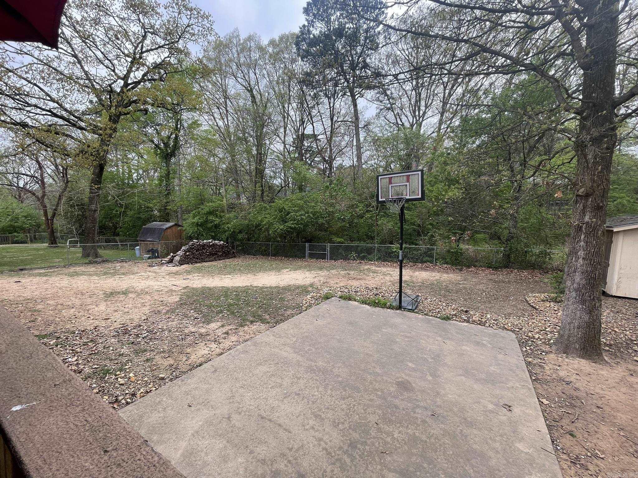 8  Evergreen  Little Rock, AR