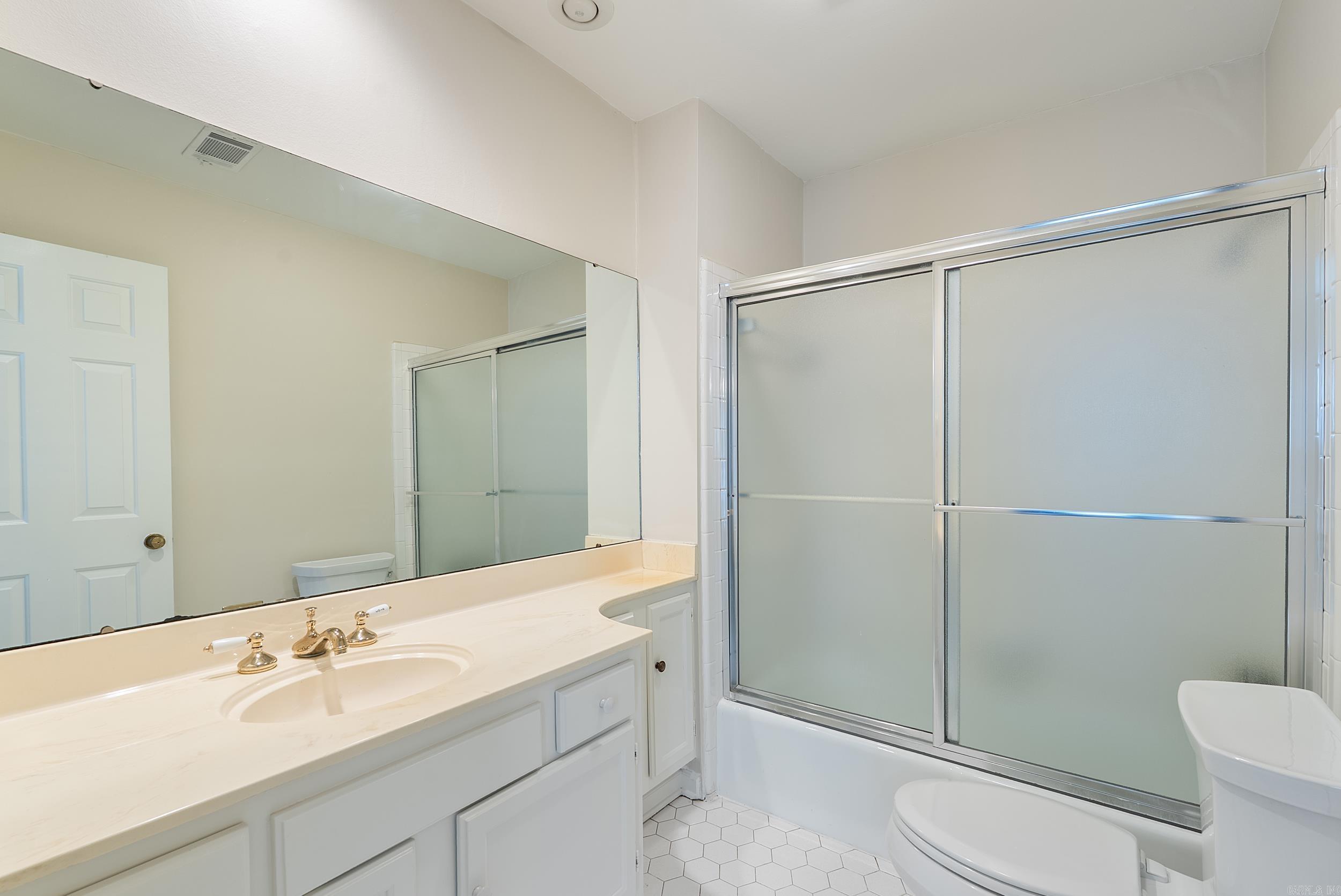 2805  Foxcroft  Little Rock, AR