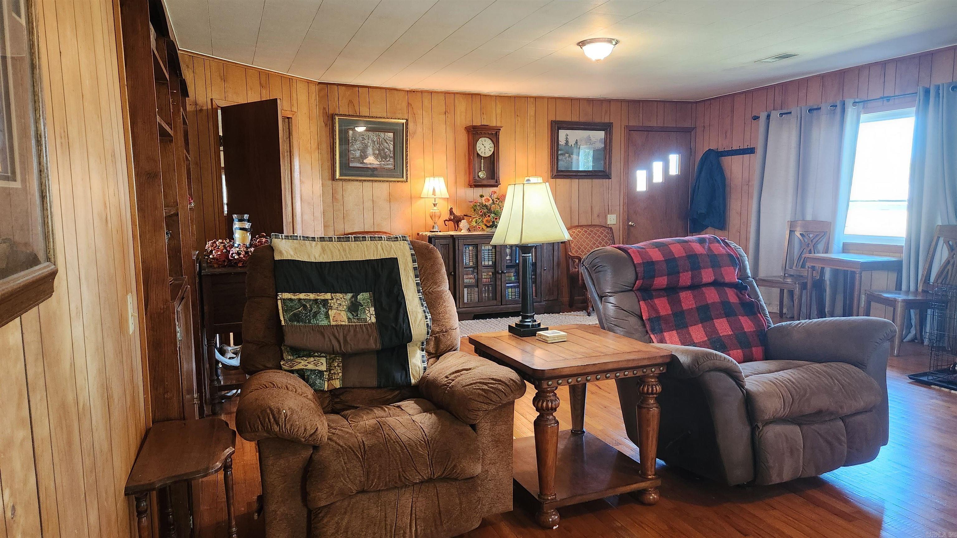 1007  Murphy Rd  Norman, AR