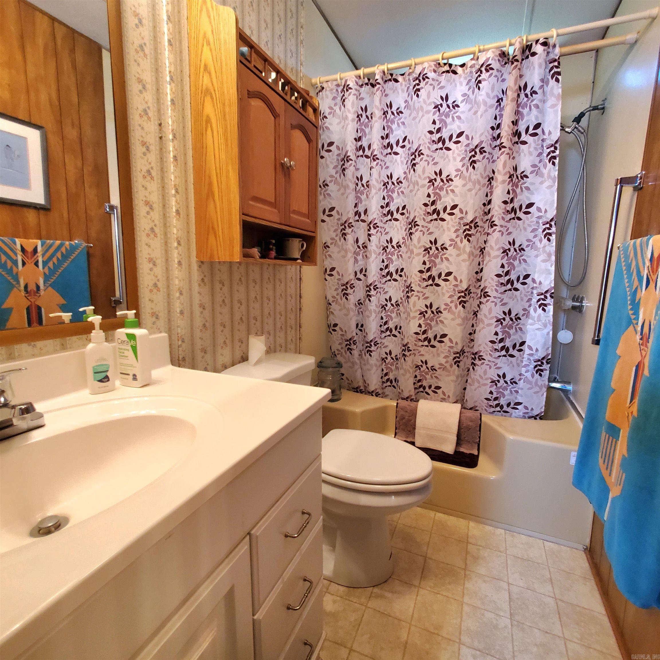 407 N Union  Mountain View, AR