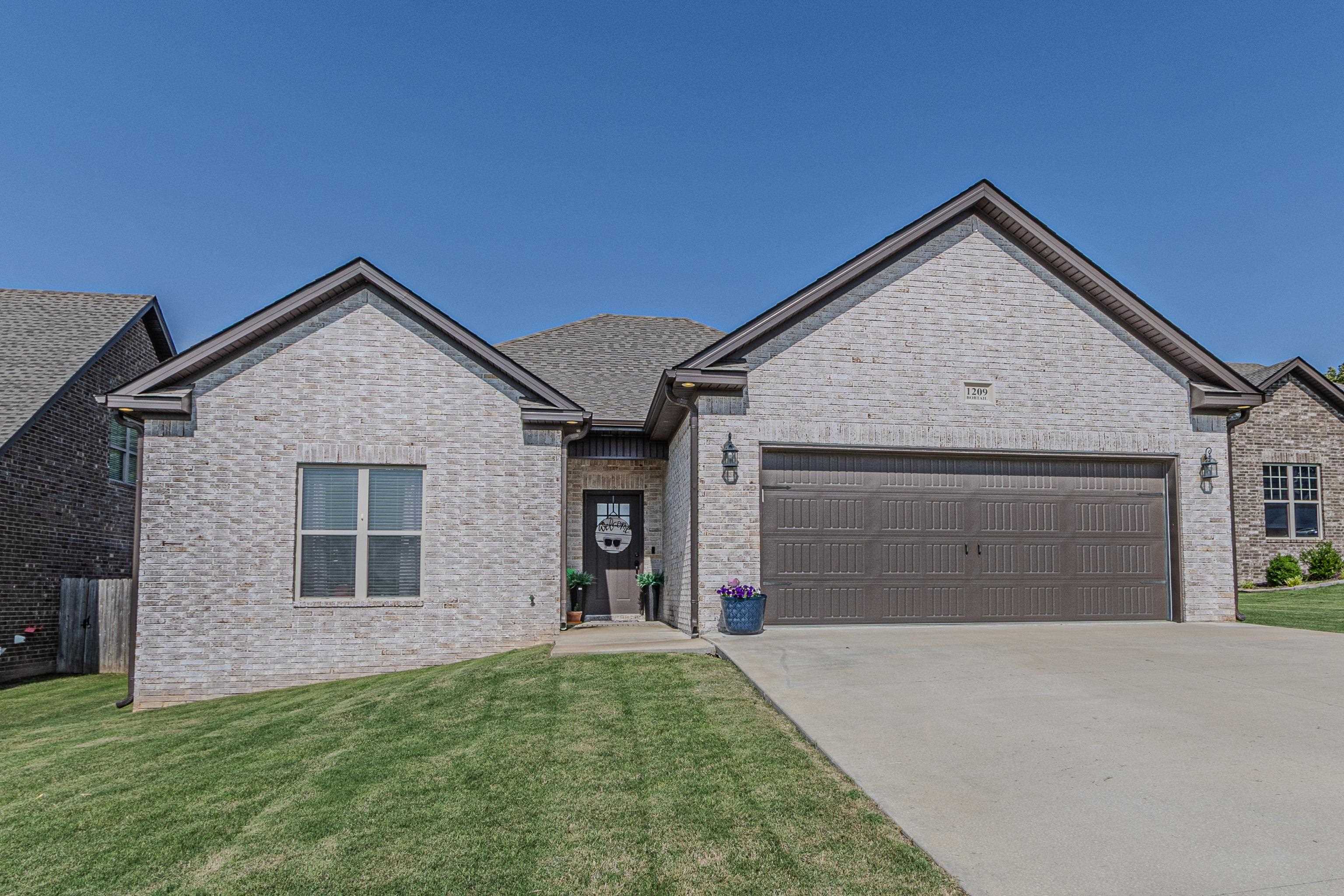 1209  Bobtail  Jonesboro, AR