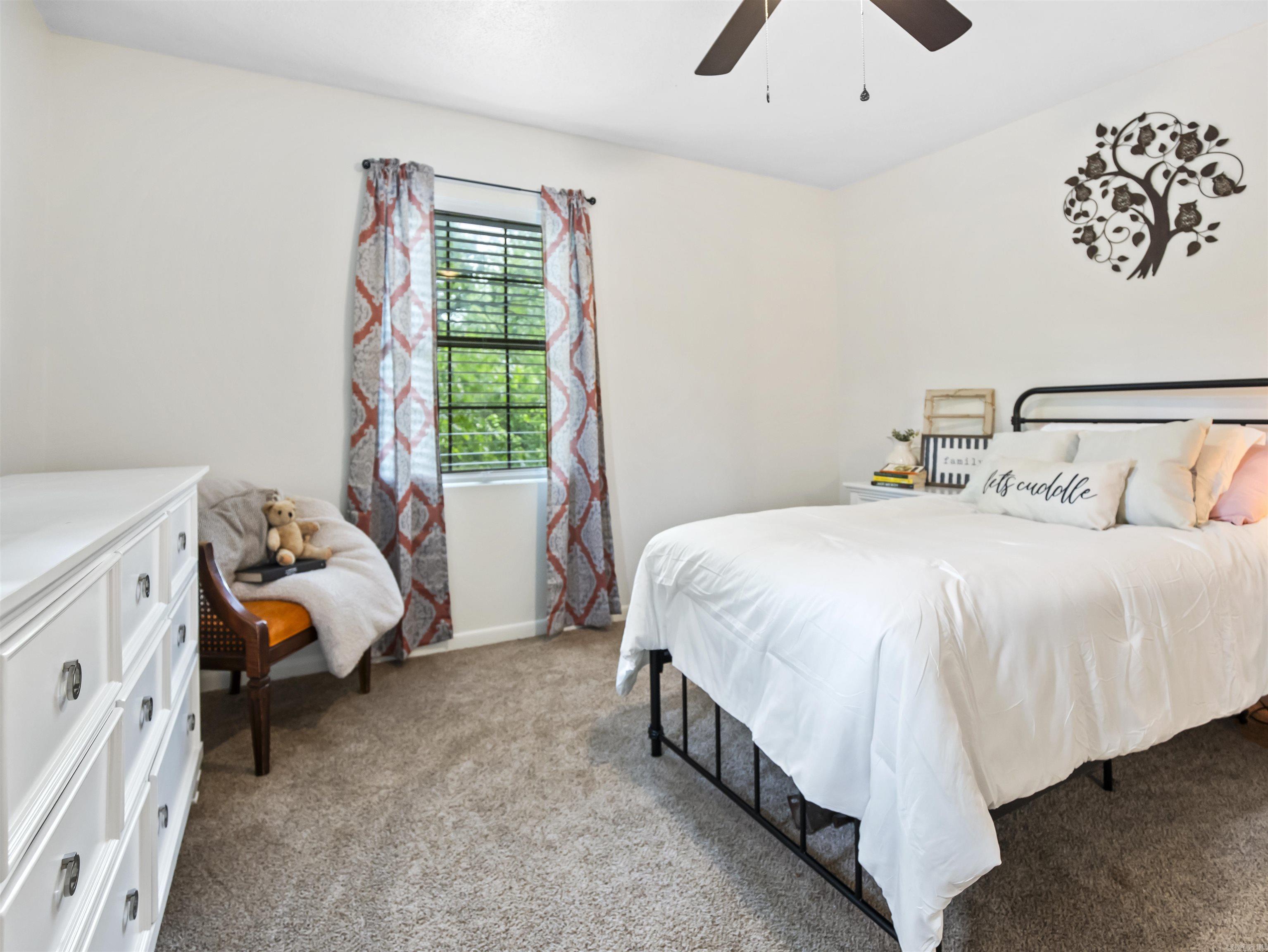944 W Glazypeau  Hot Springs, AR